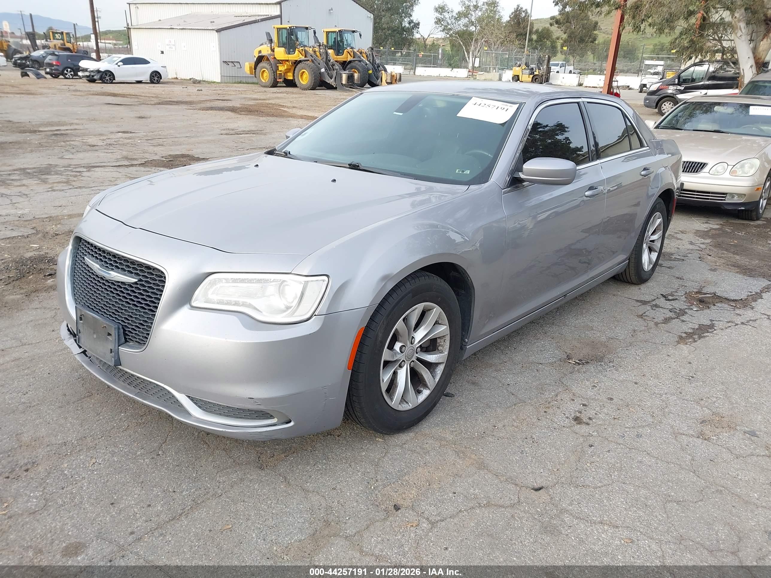 CHRYSLER 300 image 2