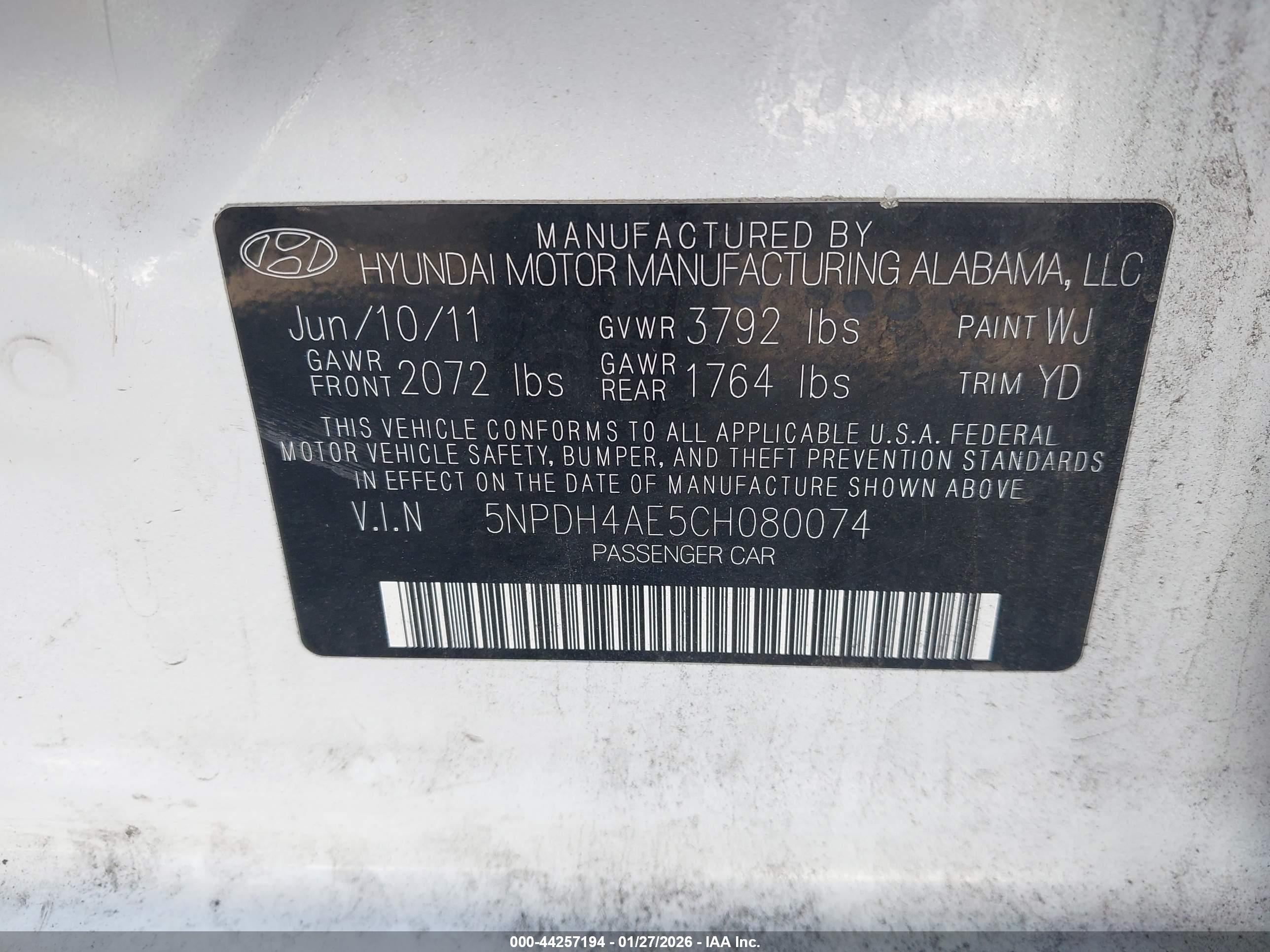 HYUNDAI ELANTRA image 9