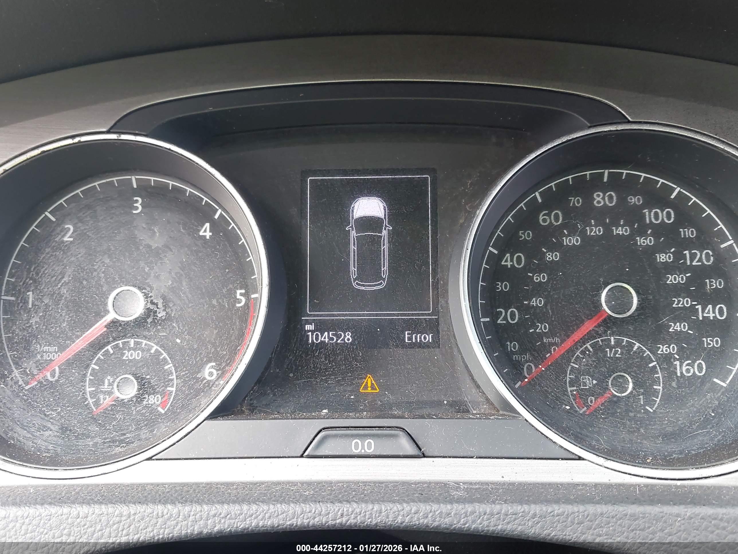 VOLKSWAGEN GOLF image 7