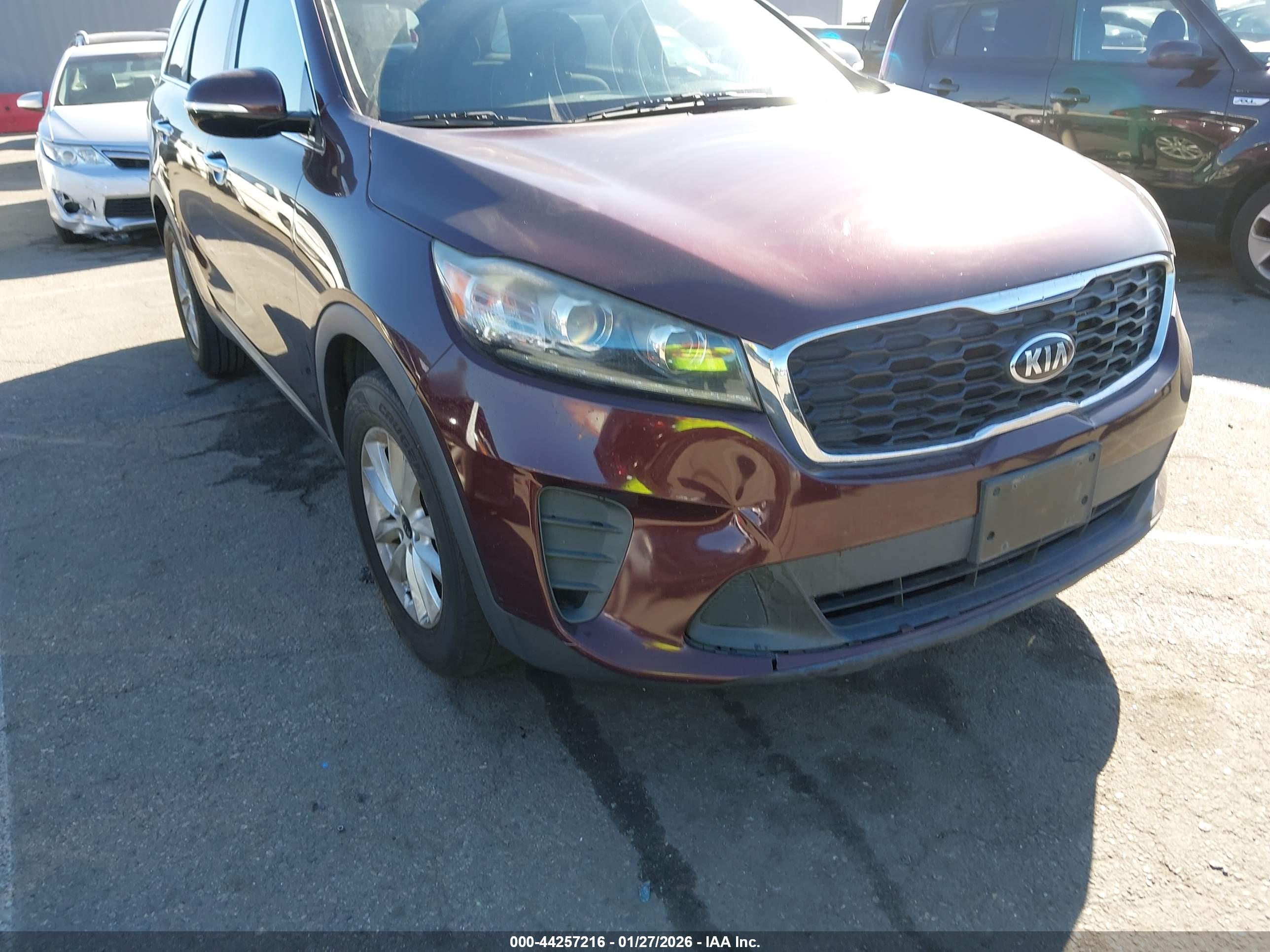 KIA SORENTO image 6