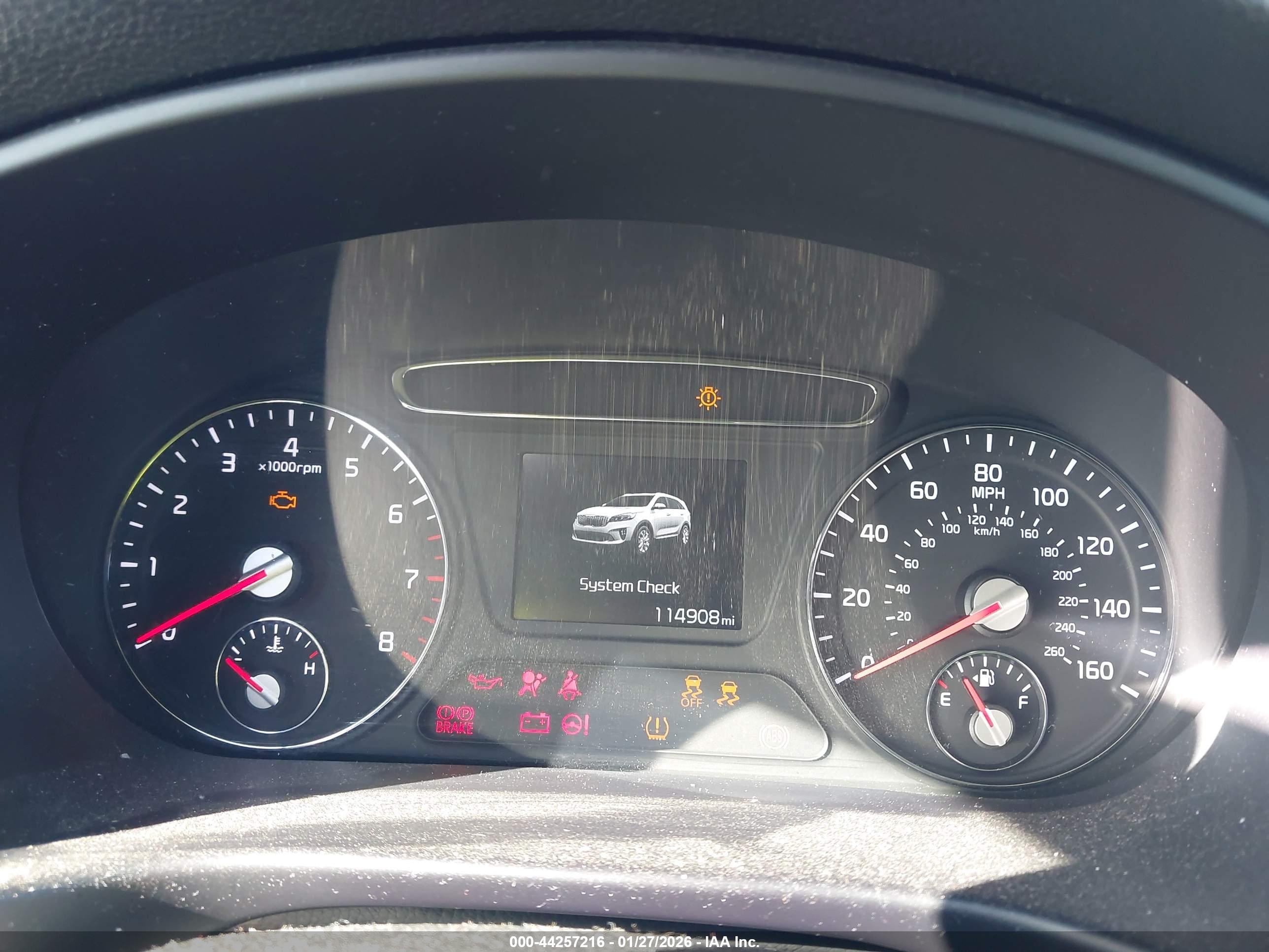 KIA SORENTO image 7