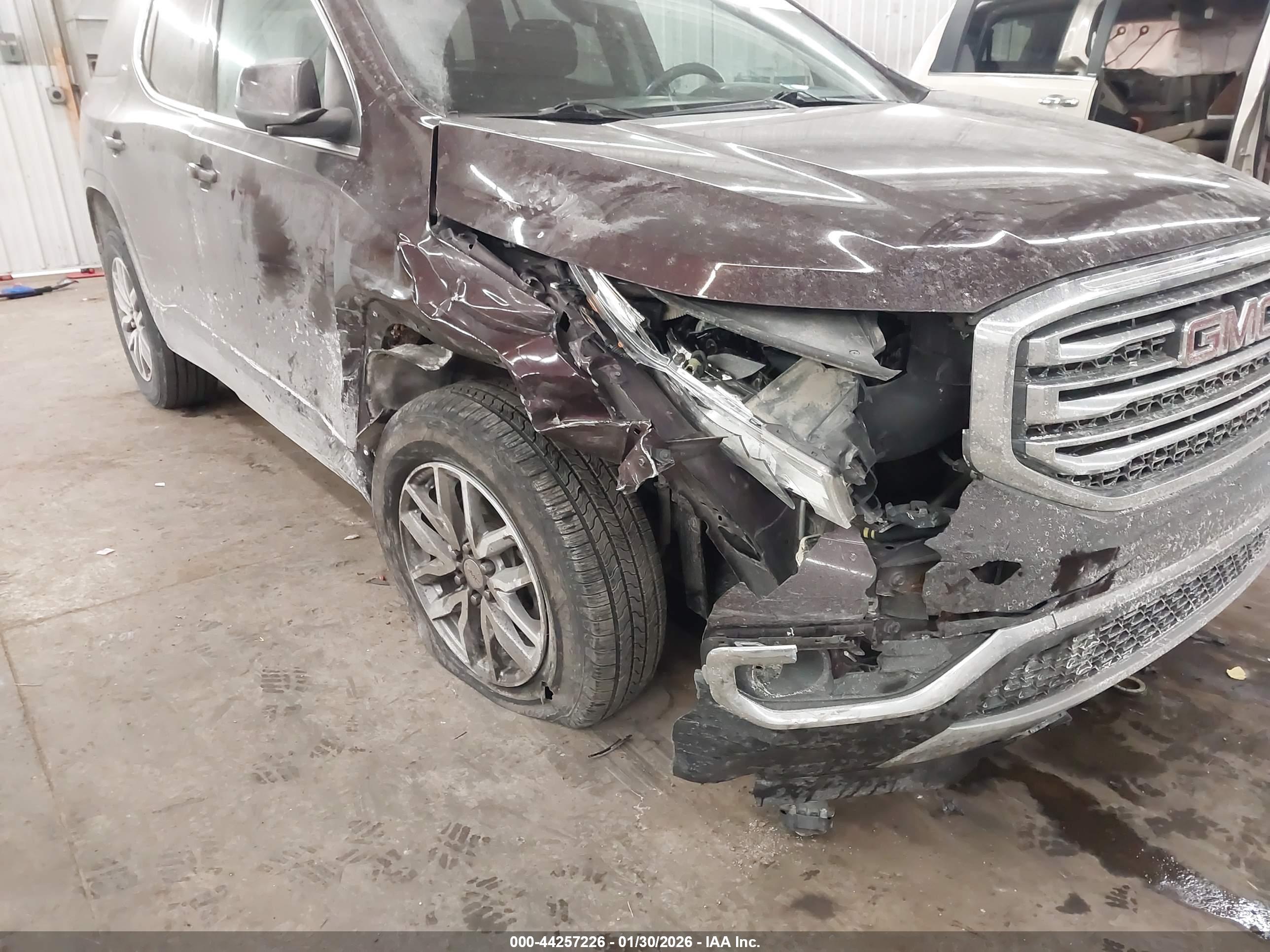 GMC ACADIA image 6