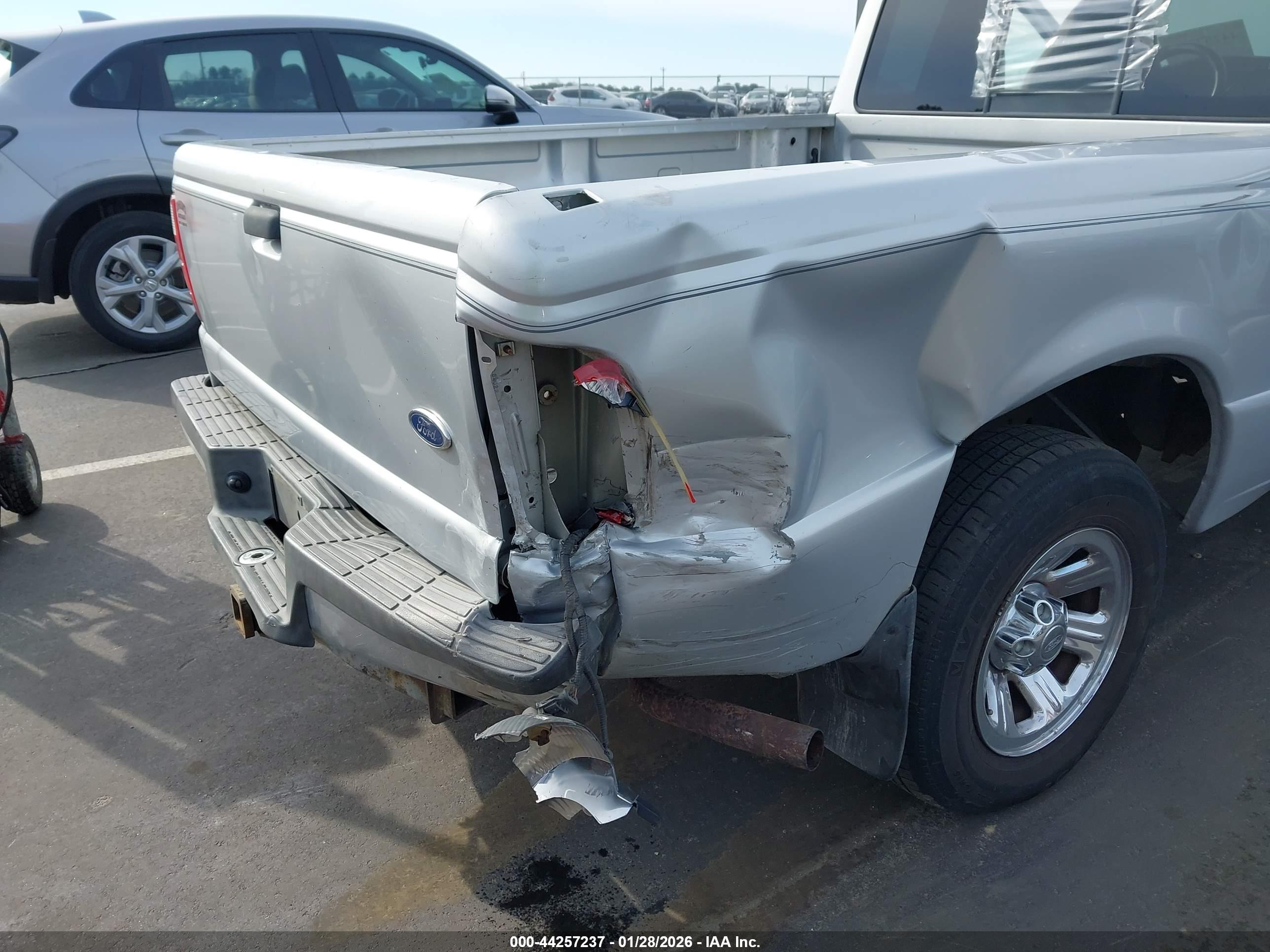 FORD RANGER image 6