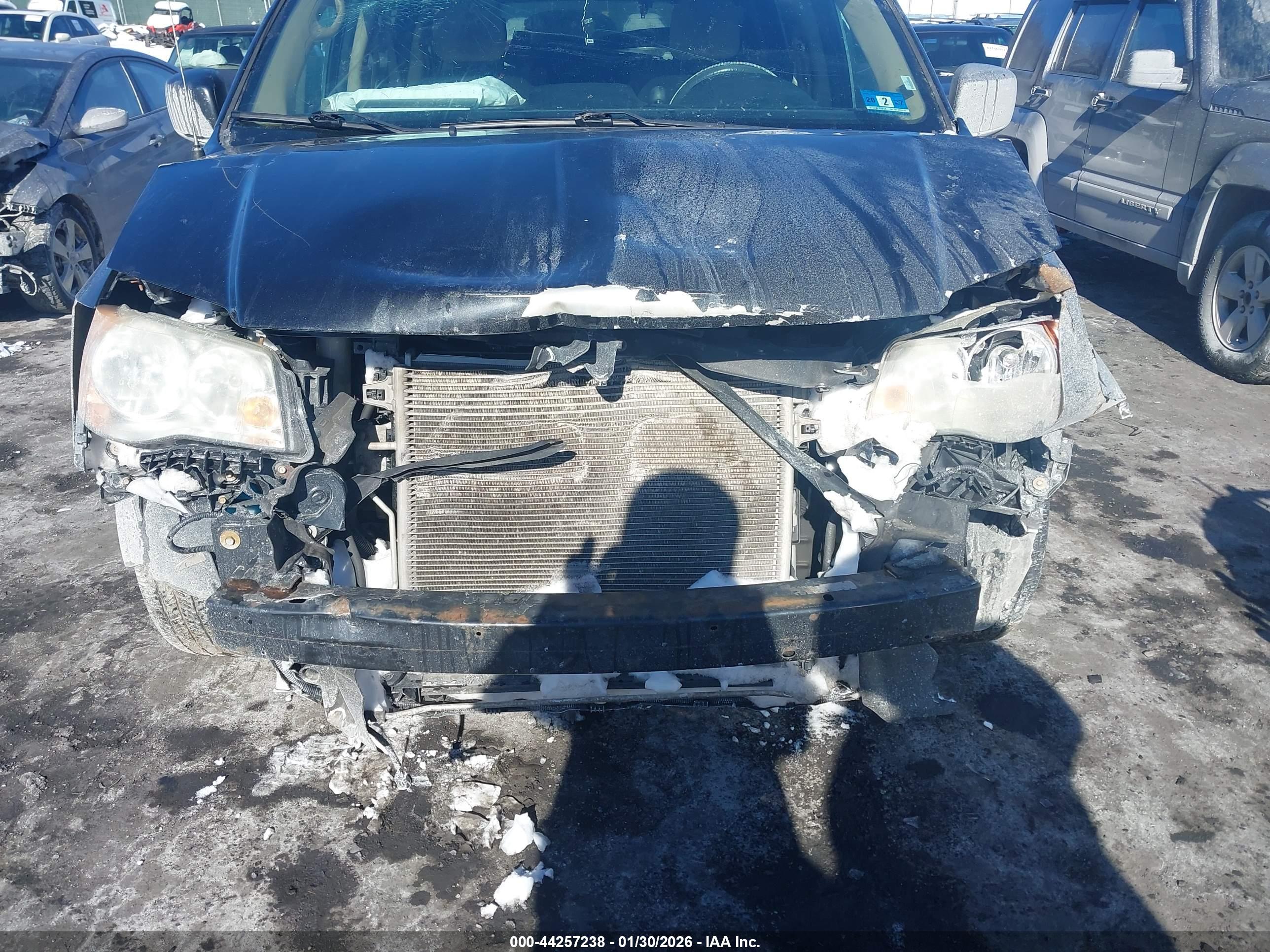 DODGE GRAND image 6