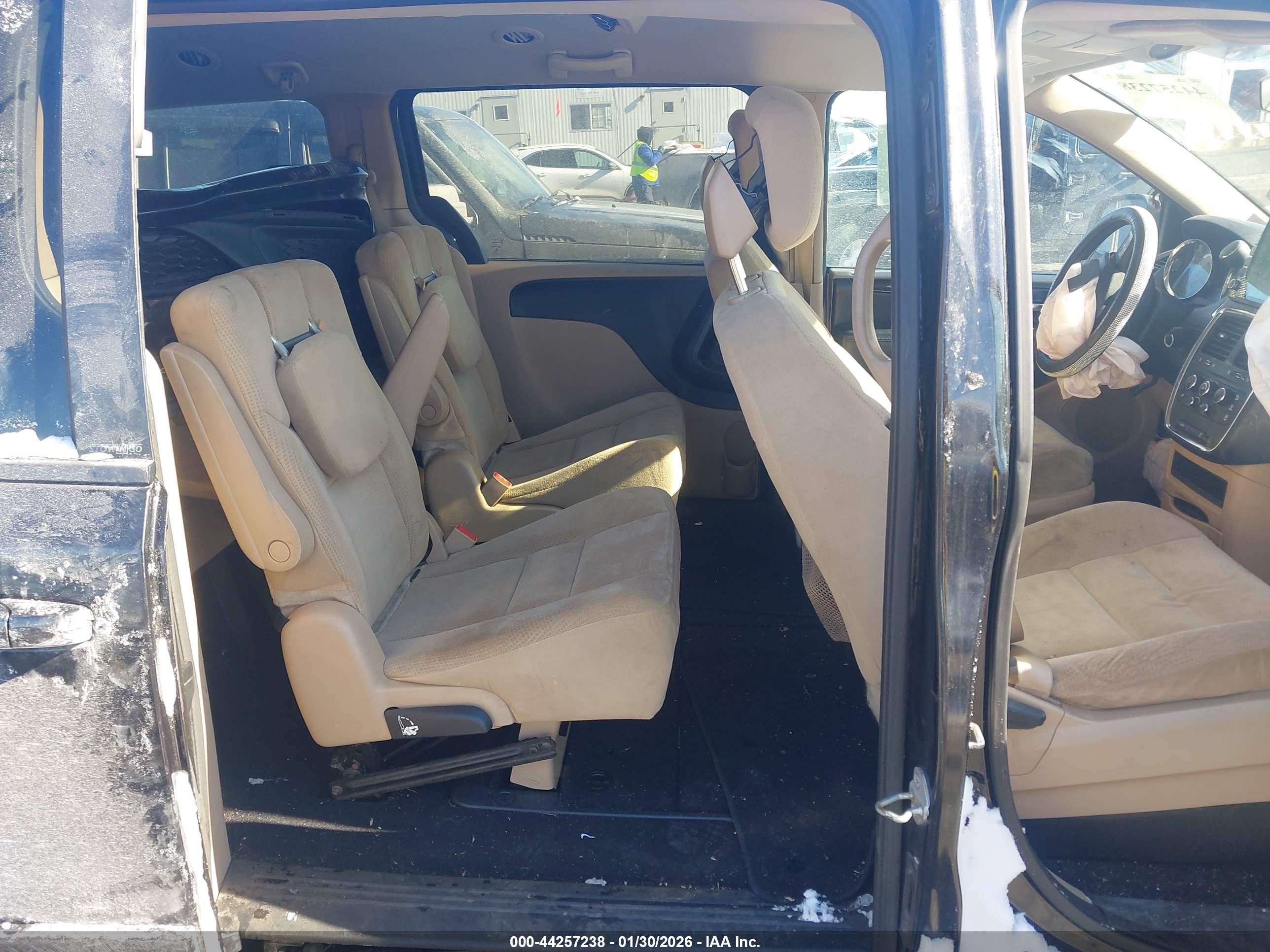 DODGE GRAND image 8