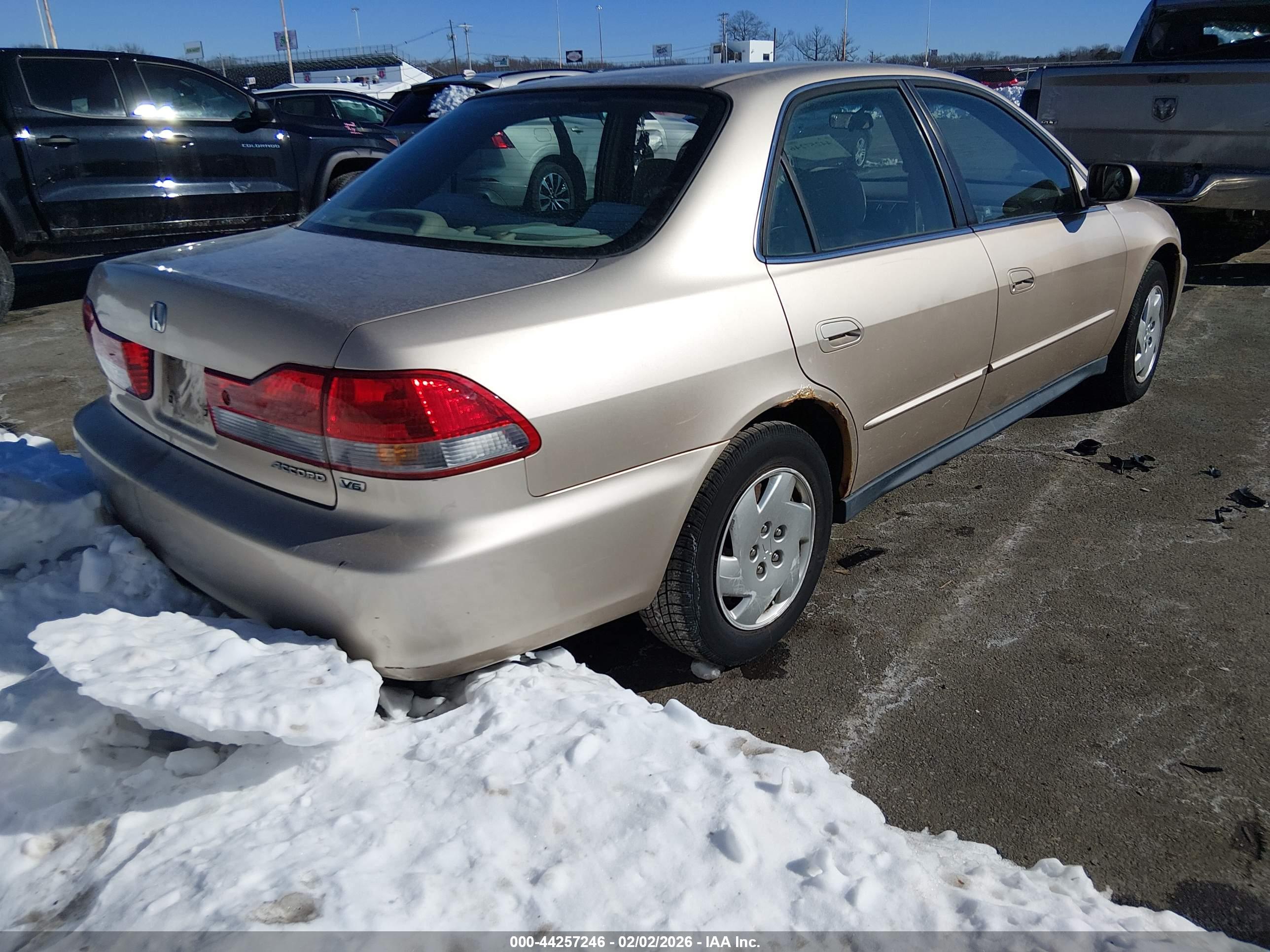 HONDA ACCORD image 4