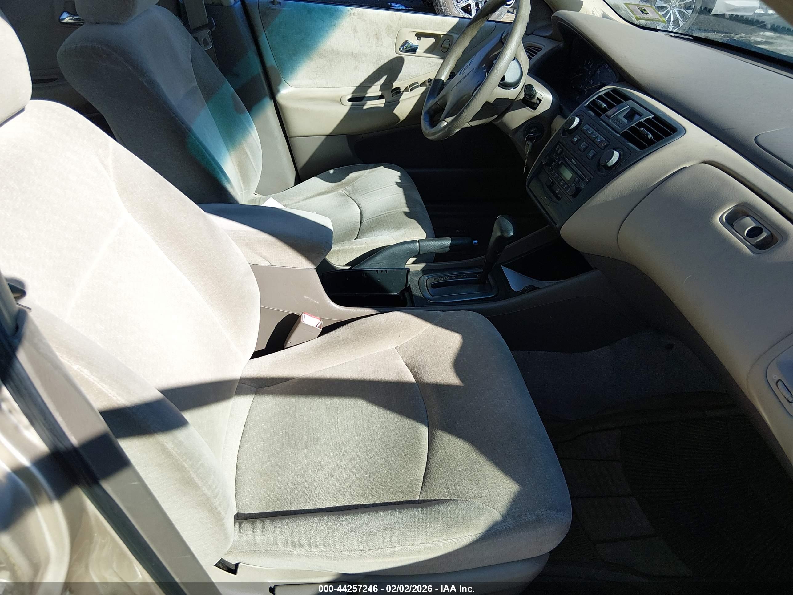 HONDA ACCORD image 5