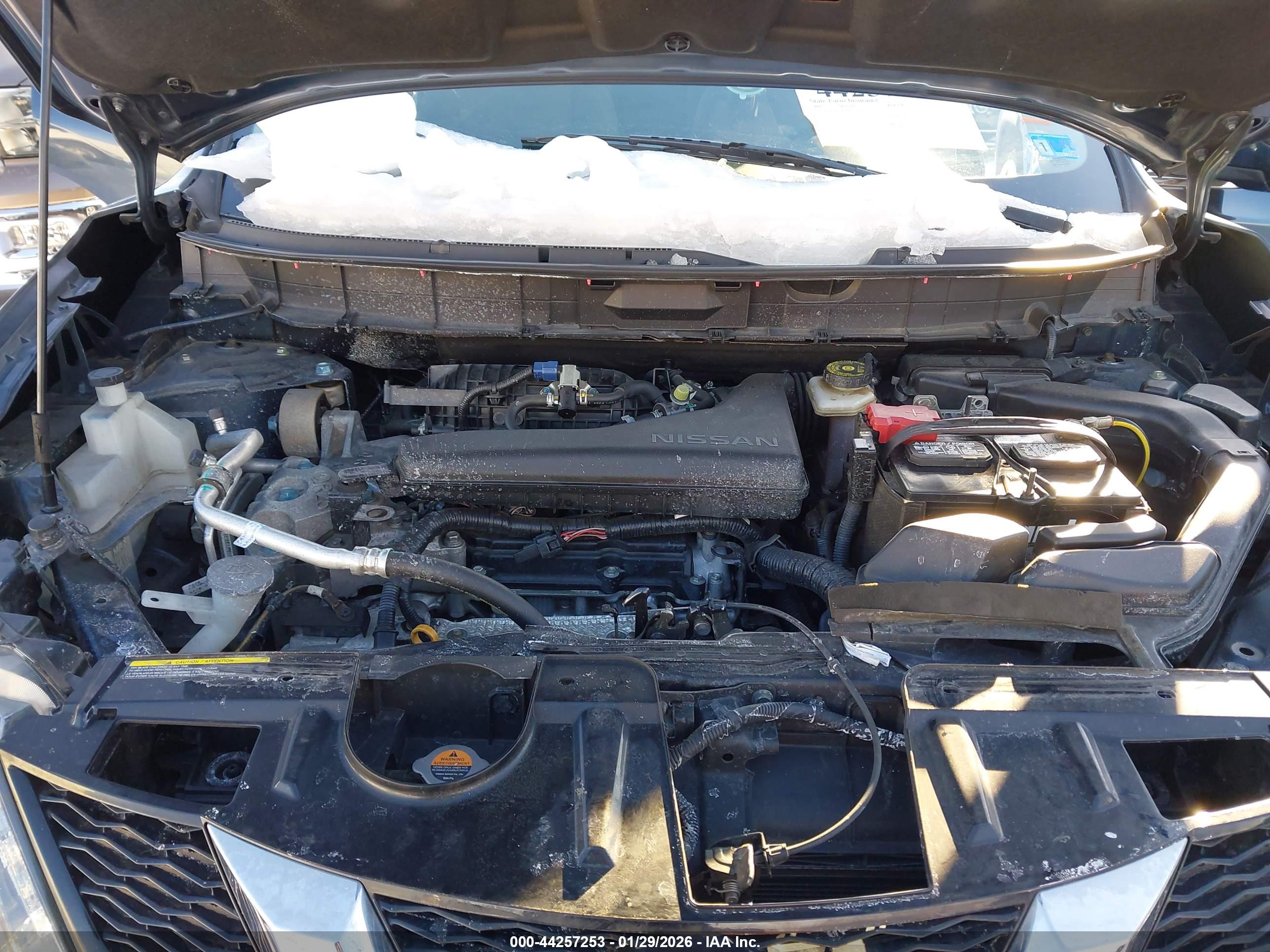 NISSAN ROGUE image 10