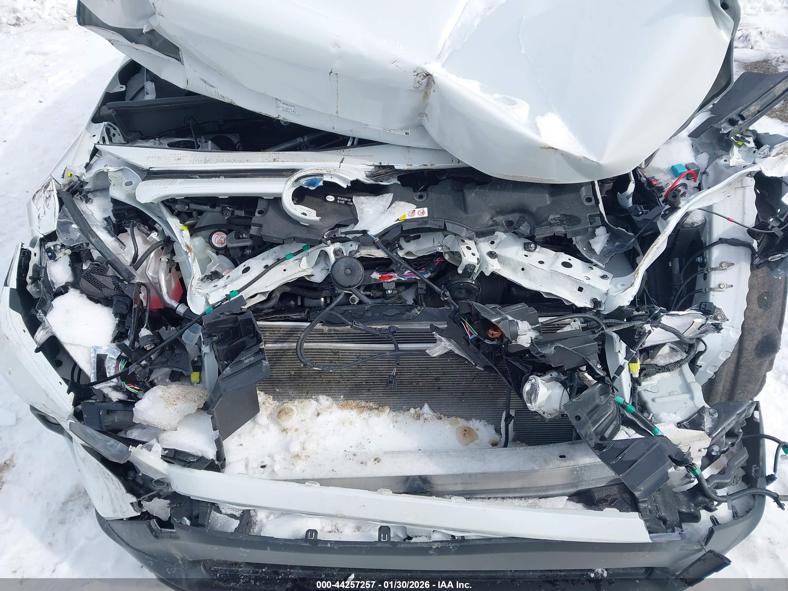 TOYOTA RAV4 image 10