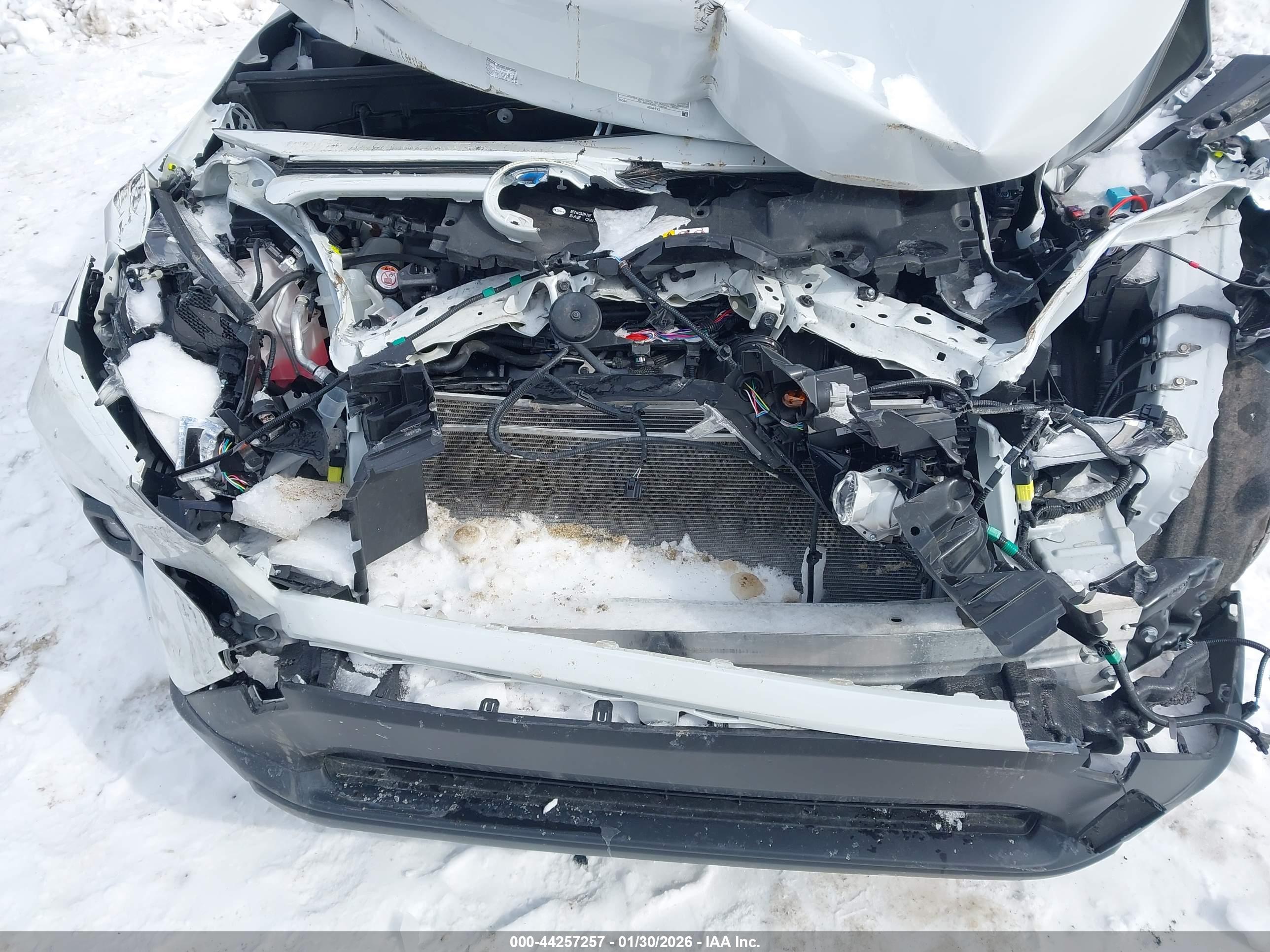 TOYOTA RAV4 image 6