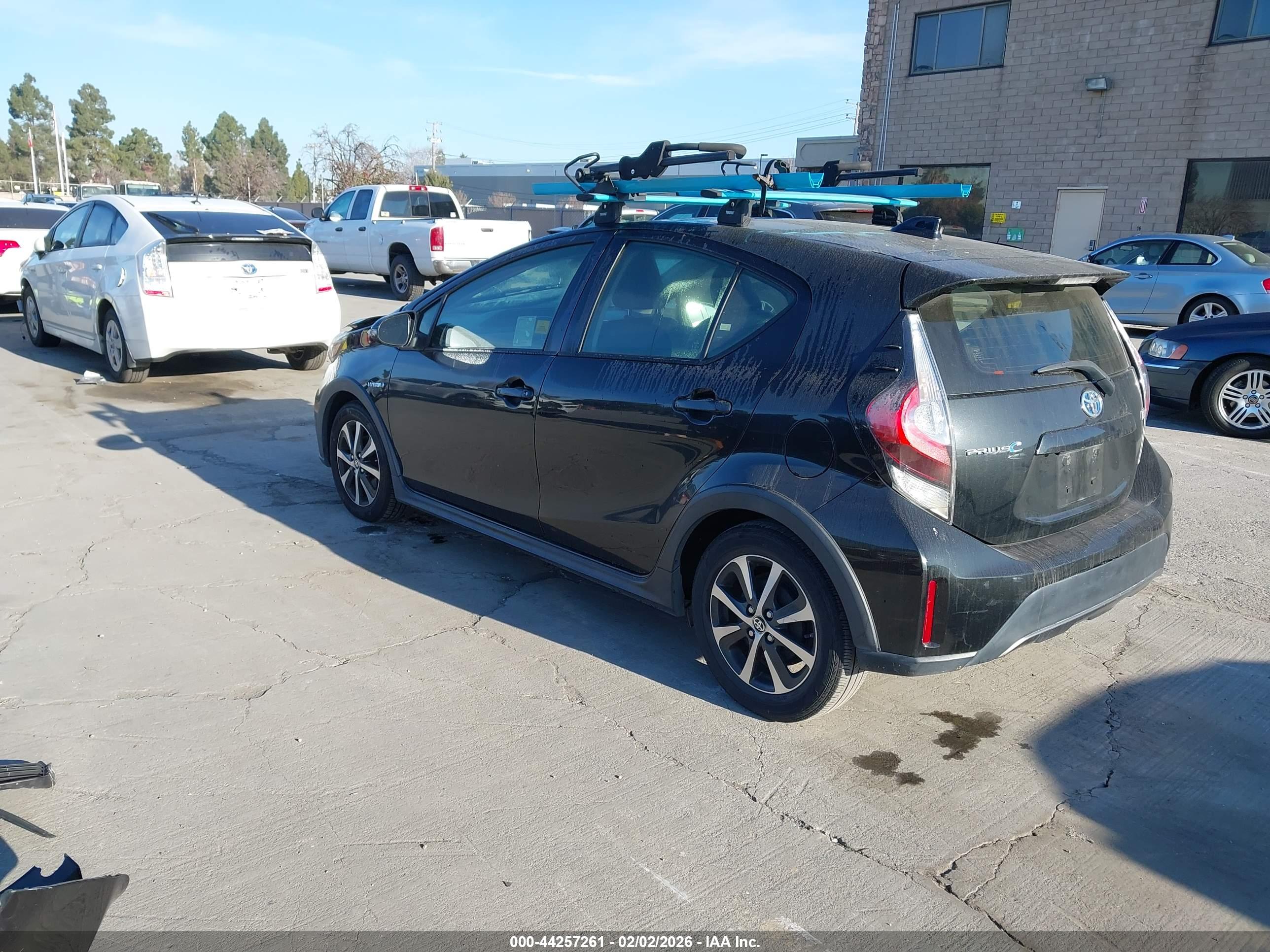 TOYOTA PRIUS image 3