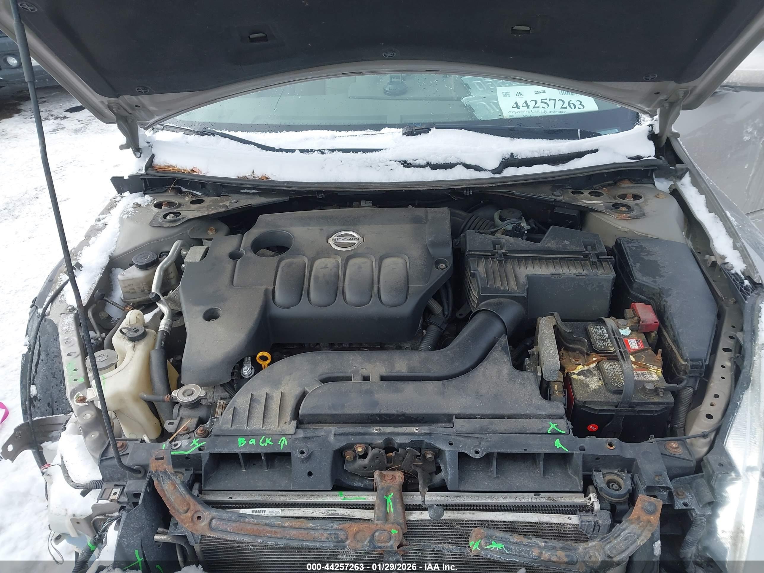 NISSAN ALTIMA image 10