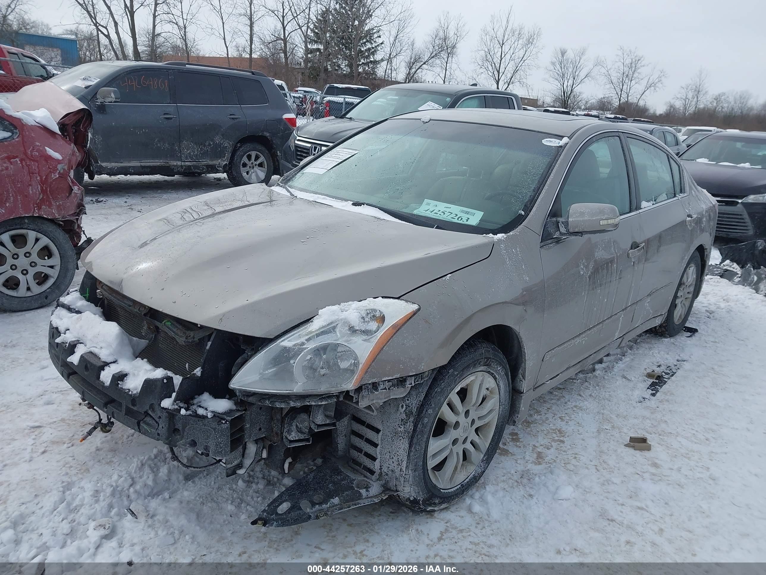 NISSAN ALTIMA image 2