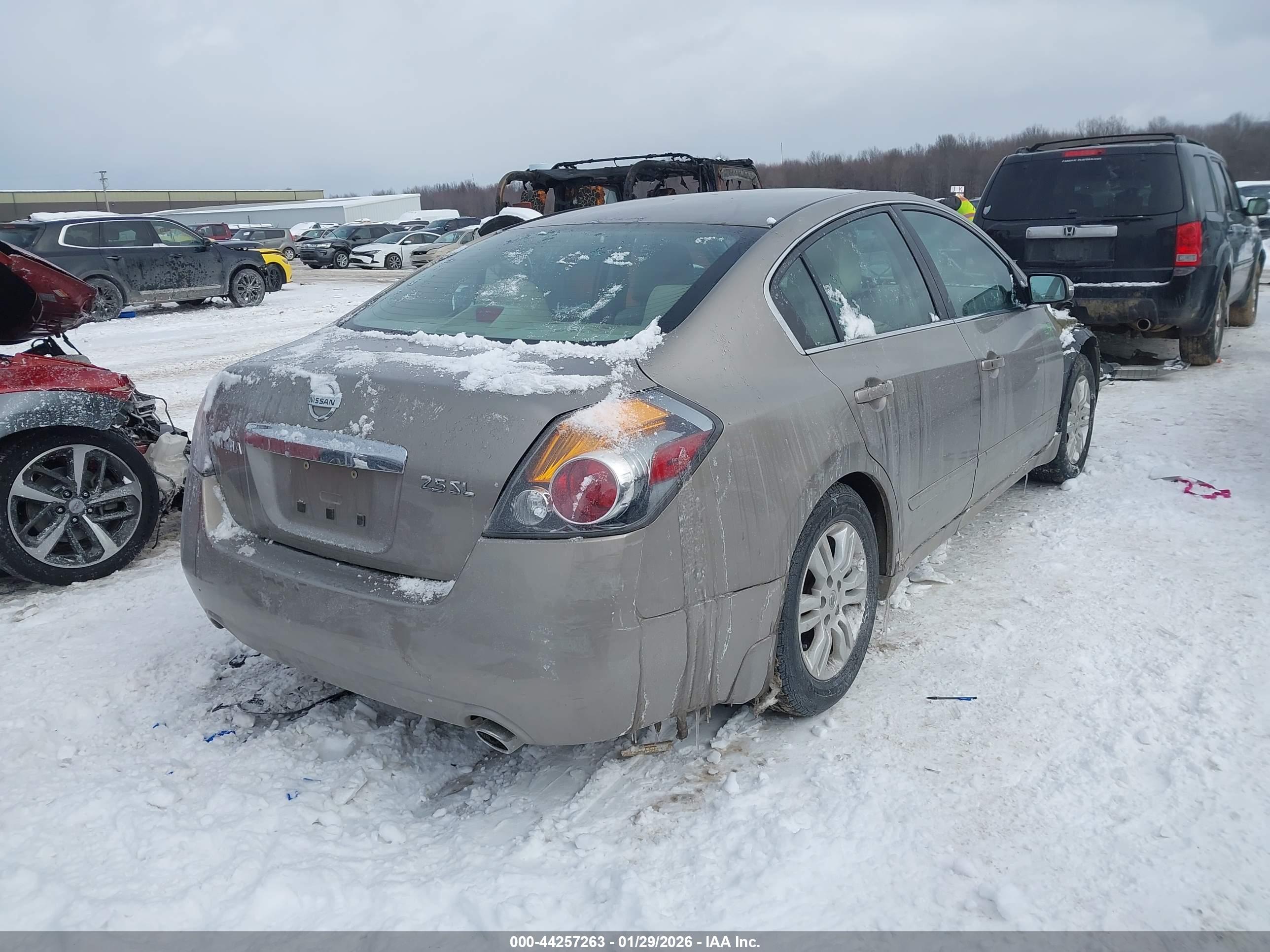 NISSAN ALTIMA image 4
