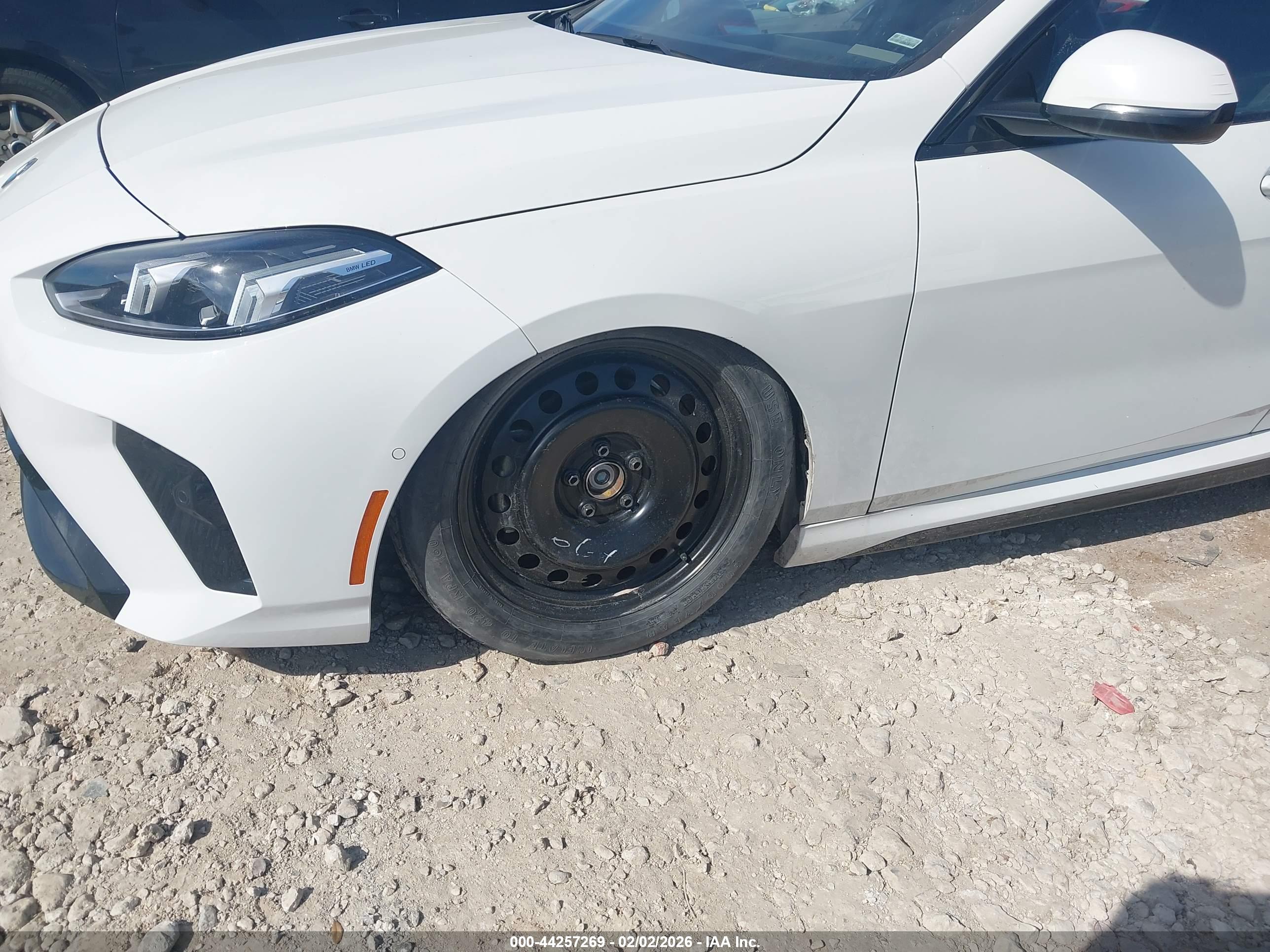 BMW 228 image 6