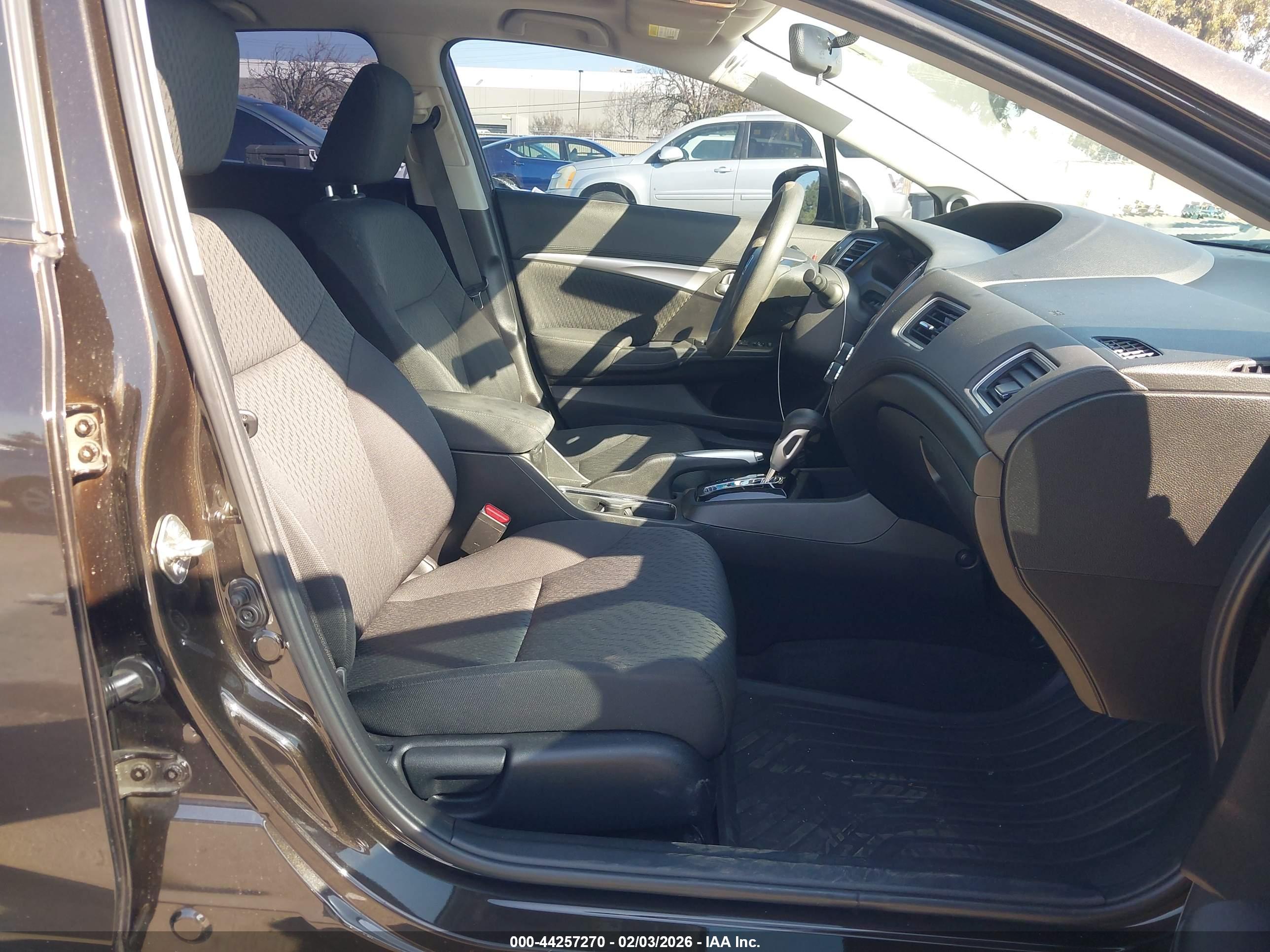 HONDA CIVIC image 5