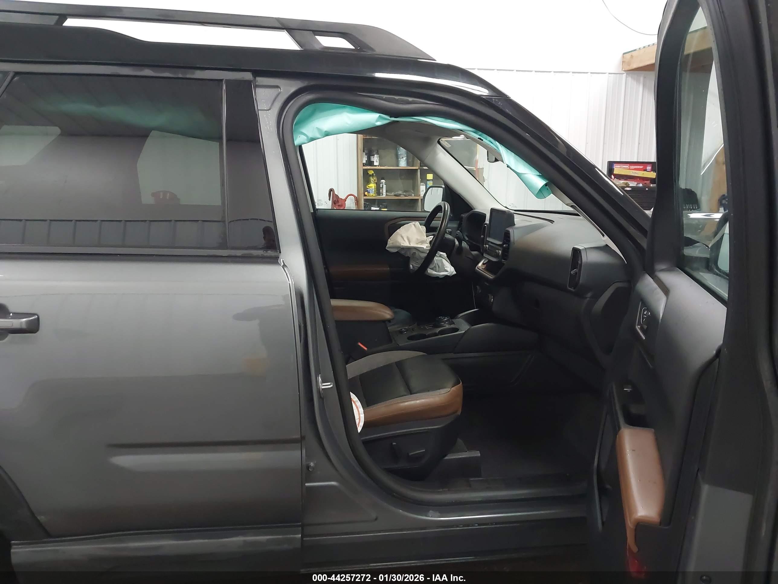 FORD BRONCO image 5