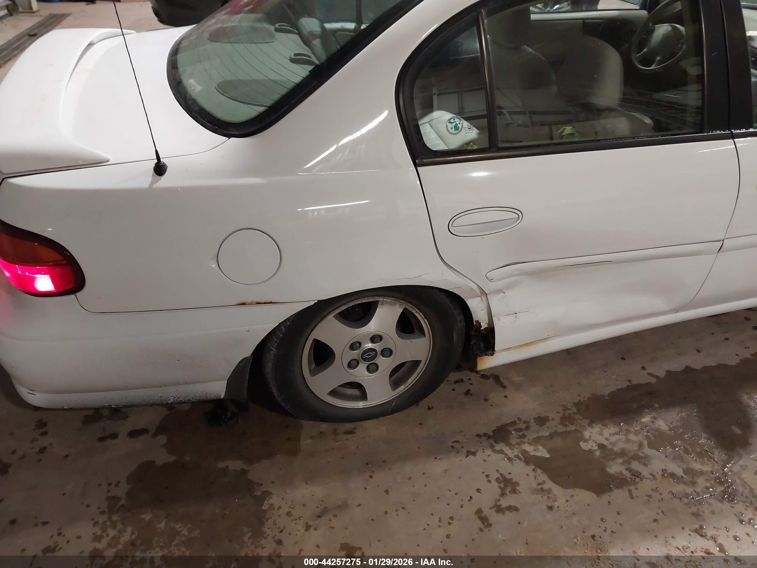 CHEVROLET MALIBU image 6
