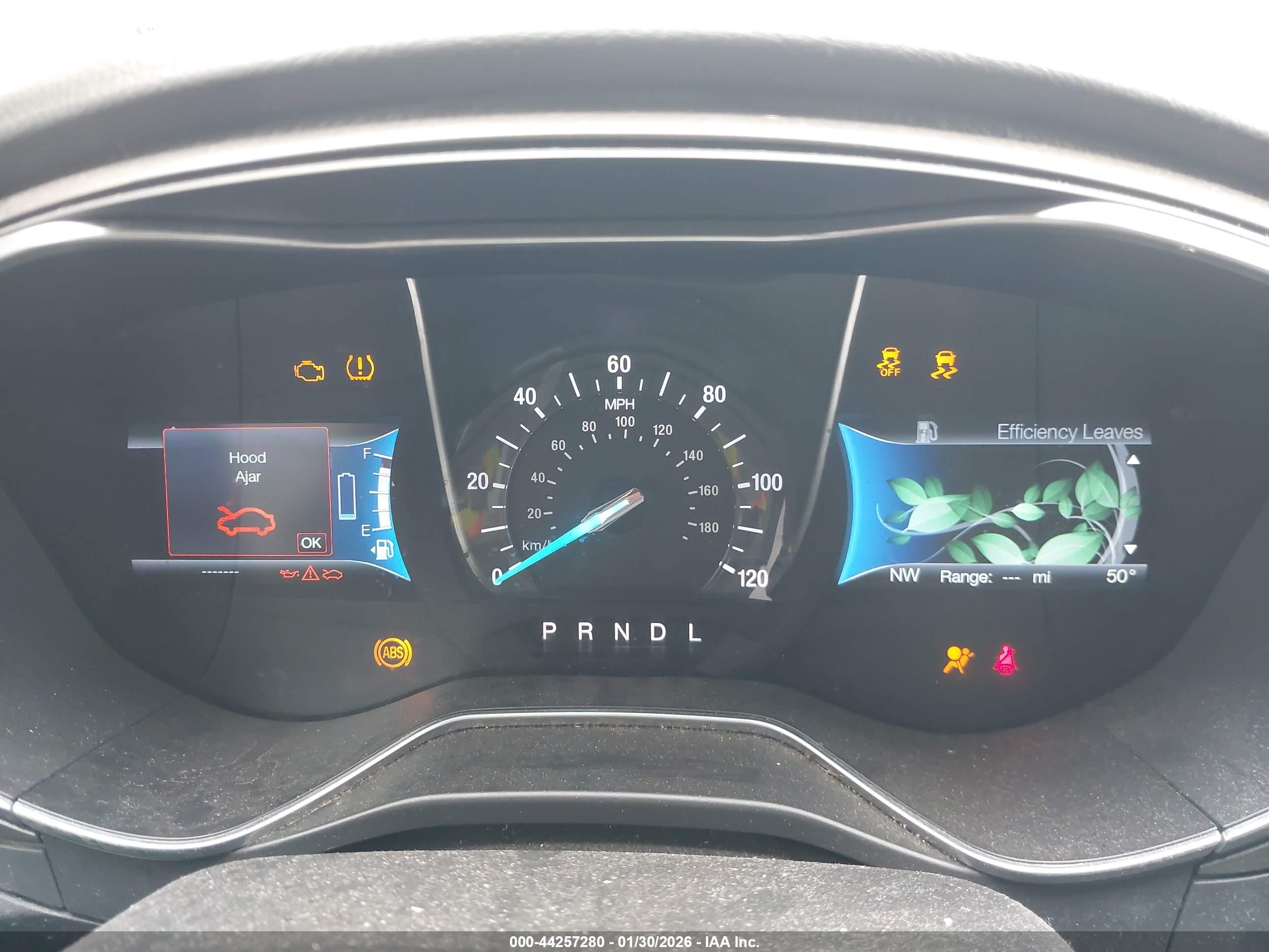 FORD FUSION image 7