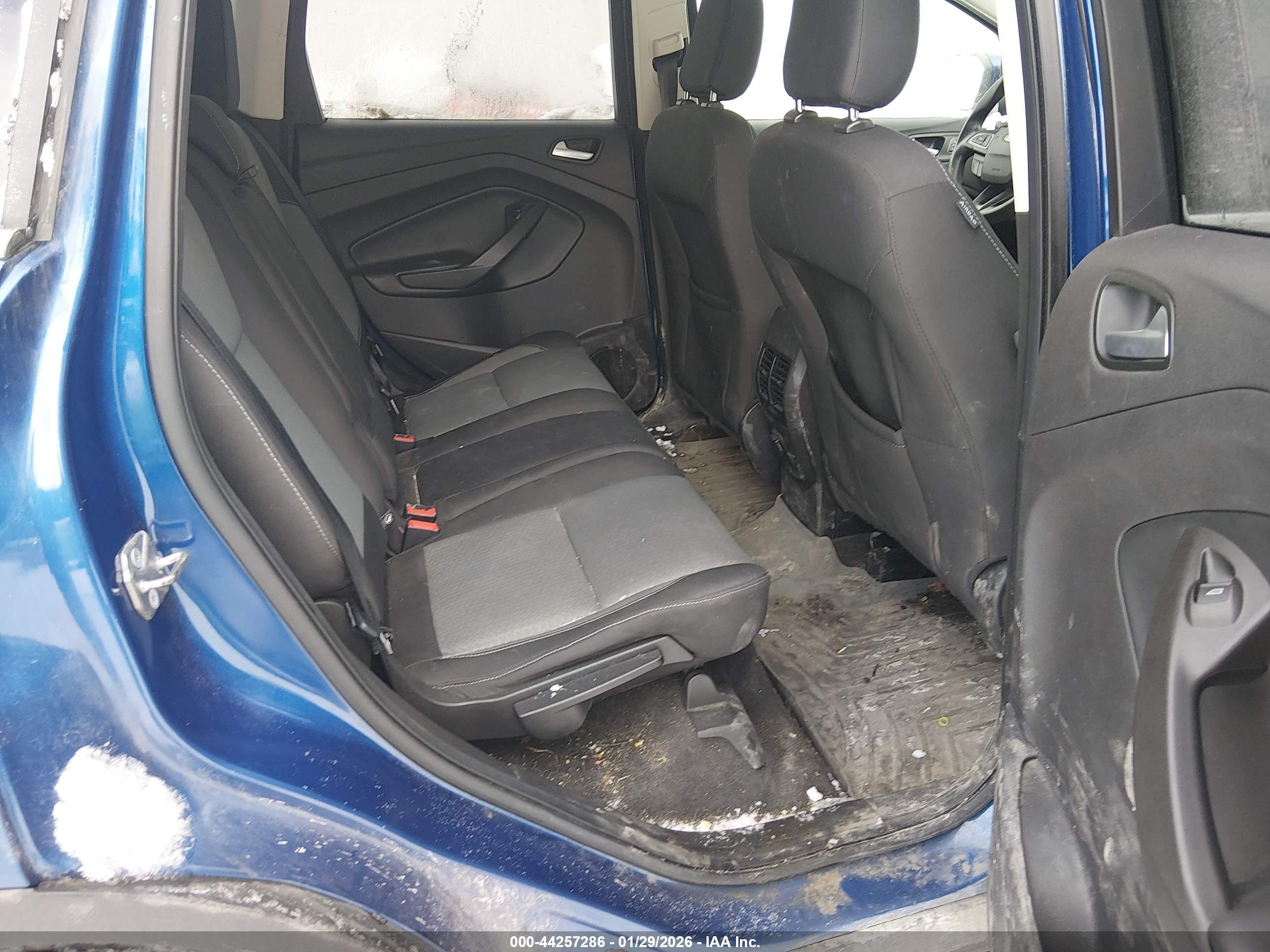 FORD ESCAPE image 8