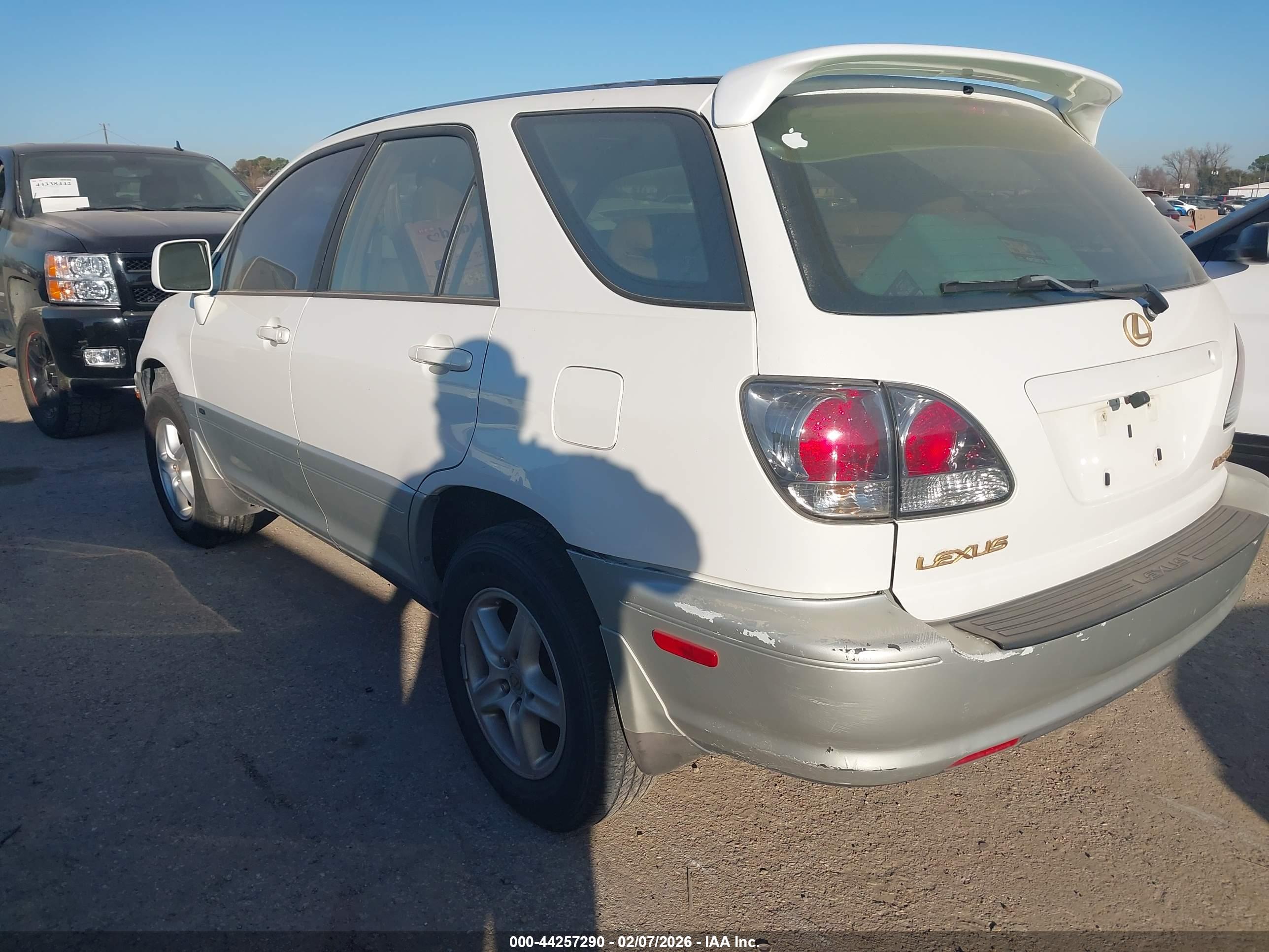 LEXUS RX image 3