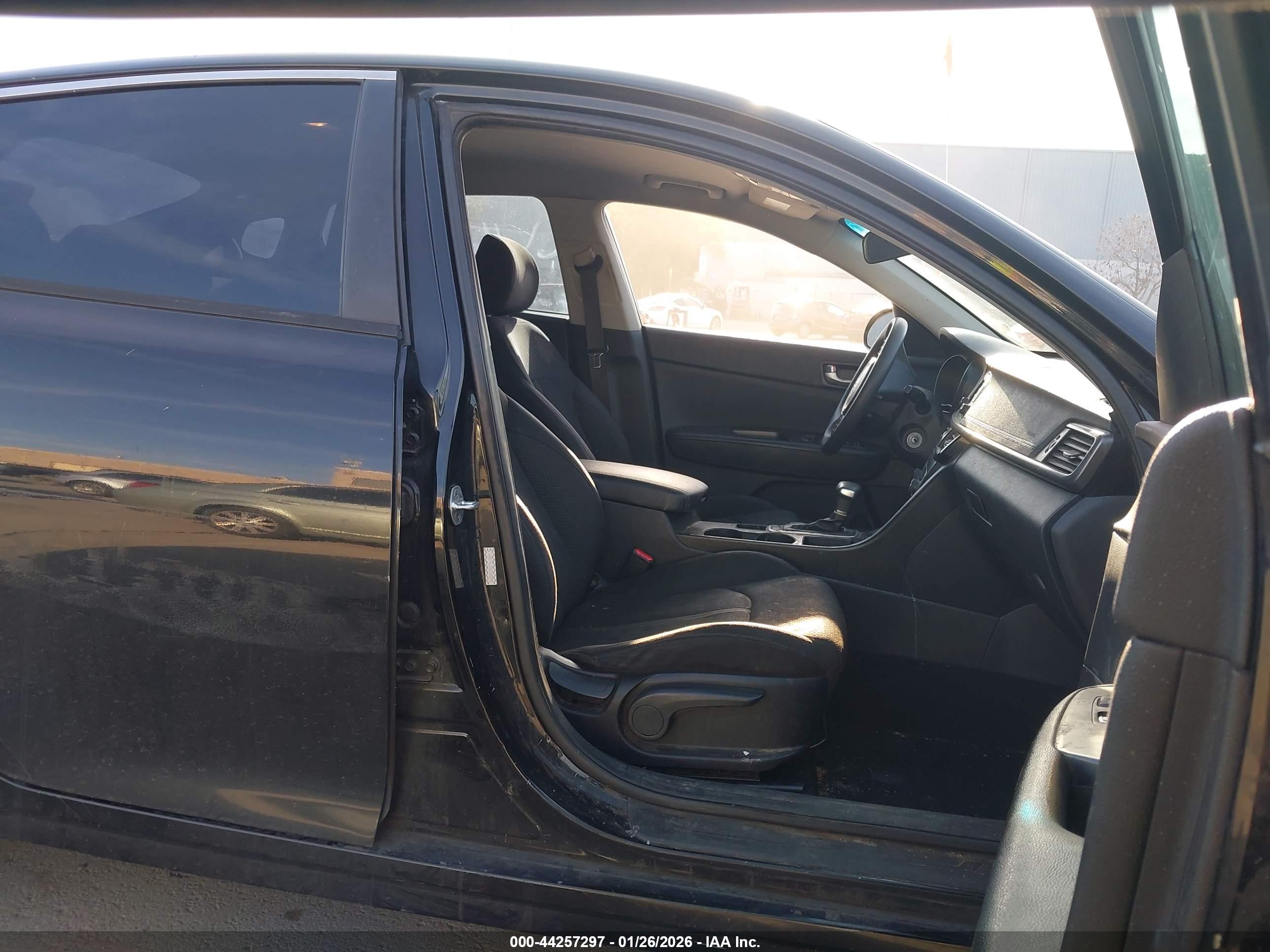 KIA OPTIMA image 5