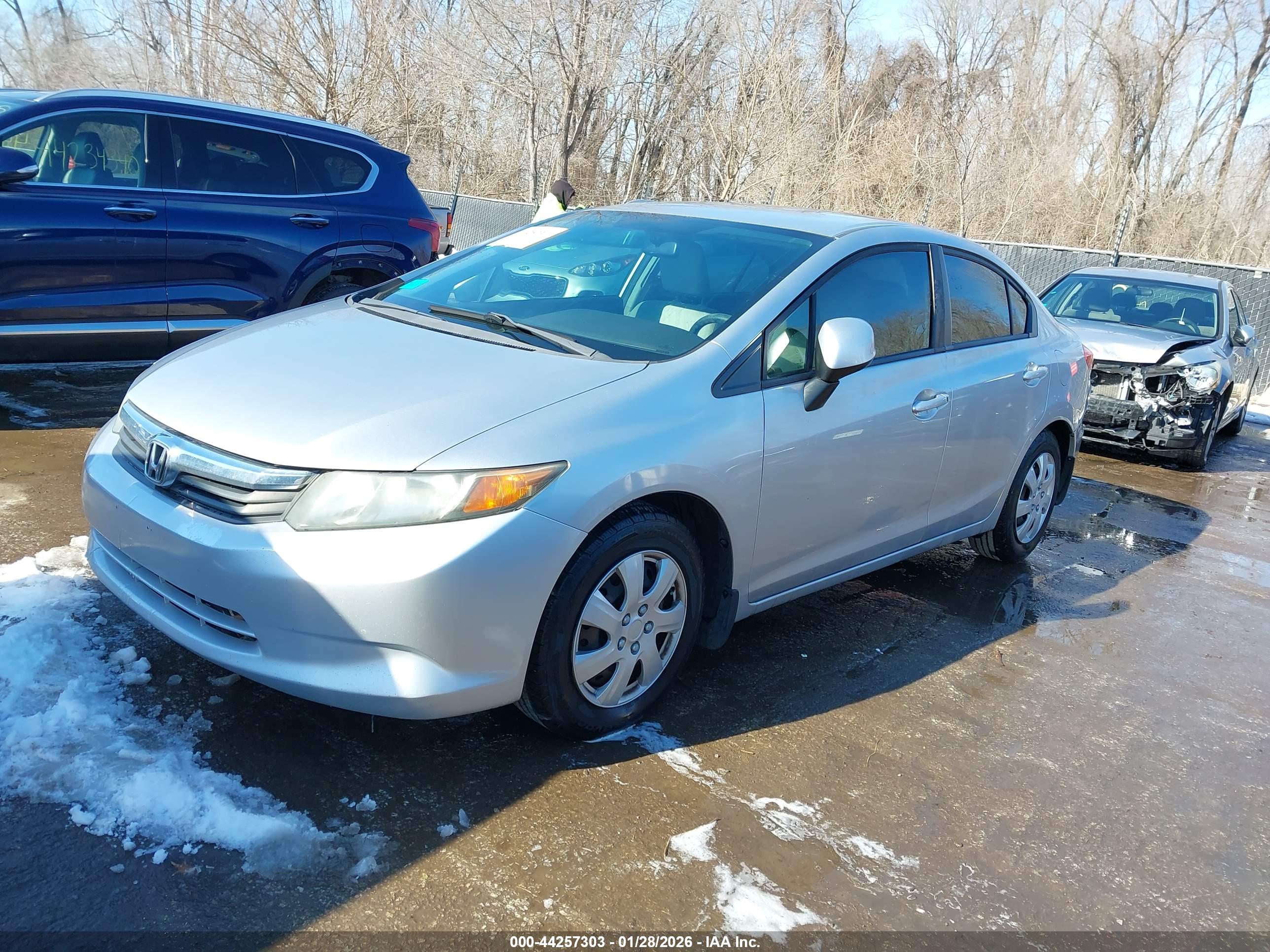 HONDA CIVIC image 2