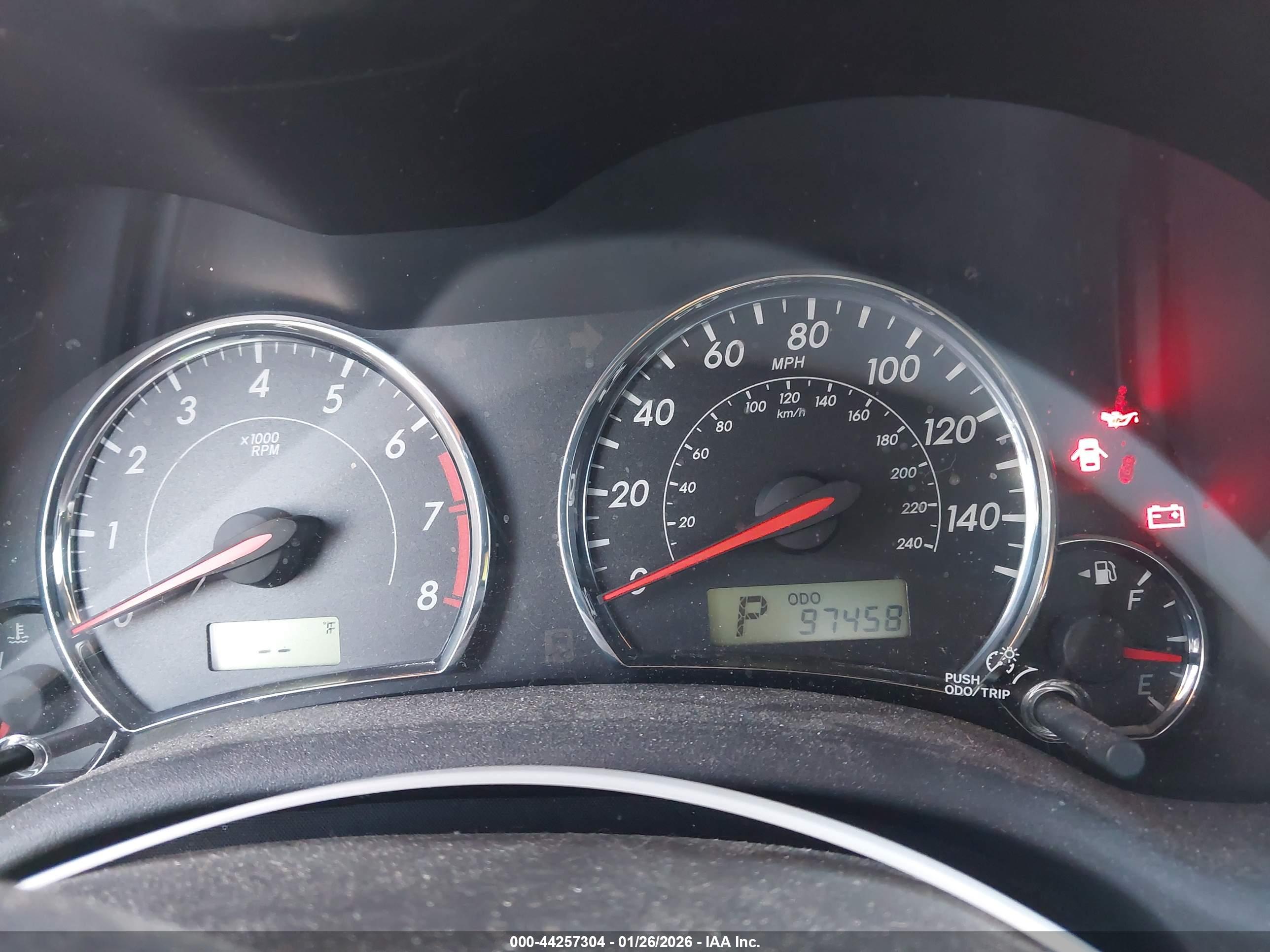 TOYOTA COROLLA image 7
