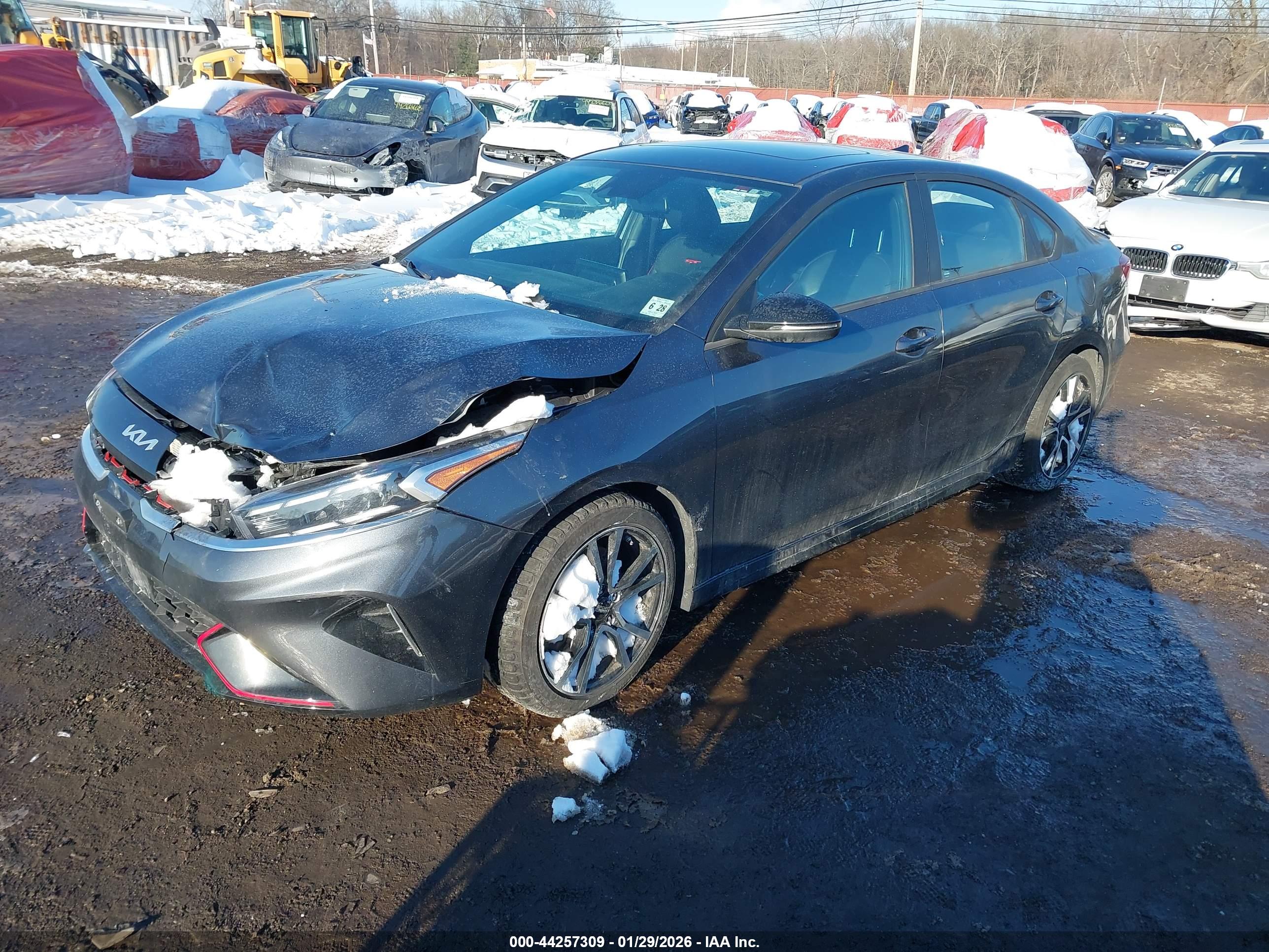 KIA FORTE image 2