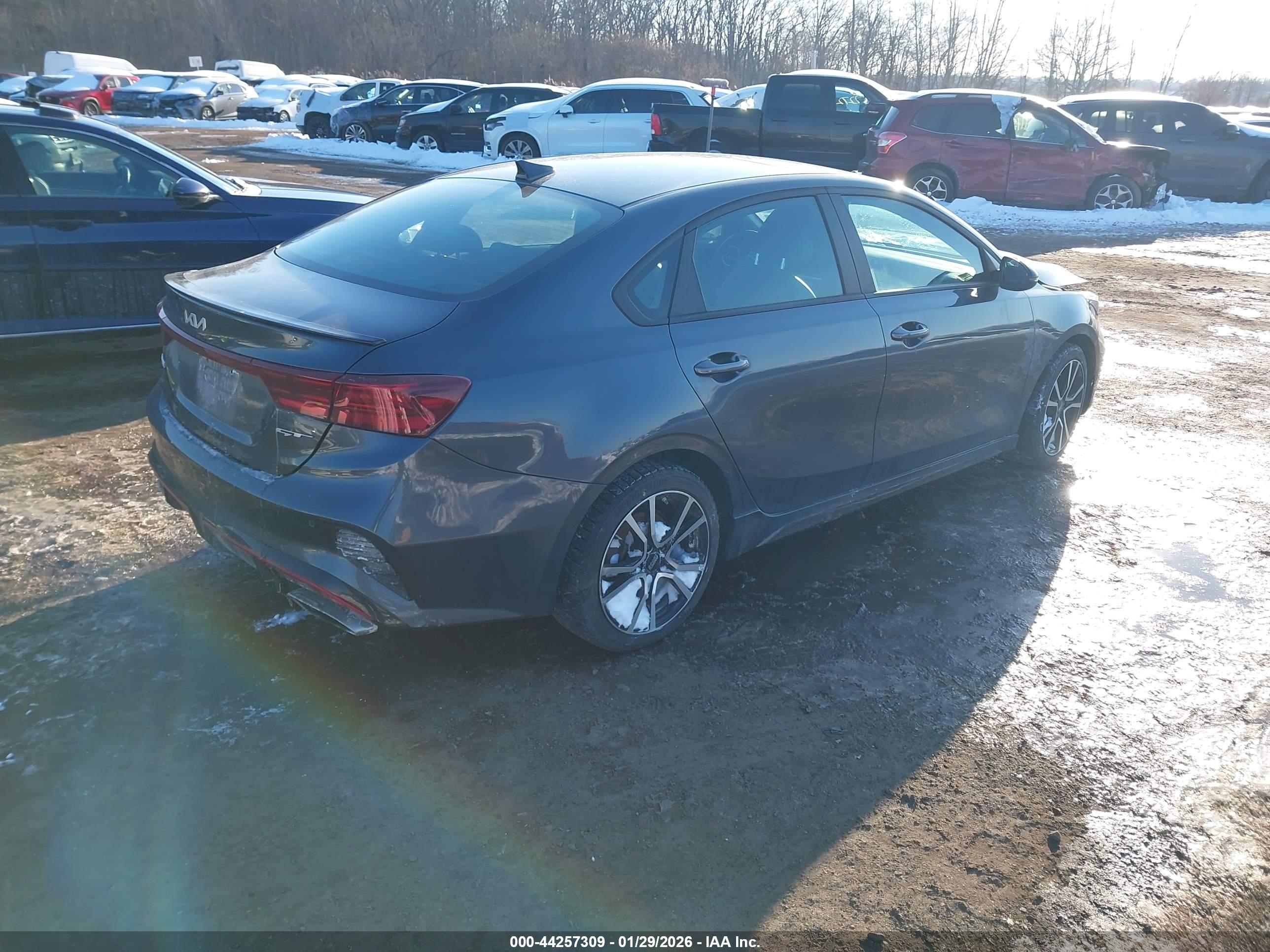 KIA FORTE image 4