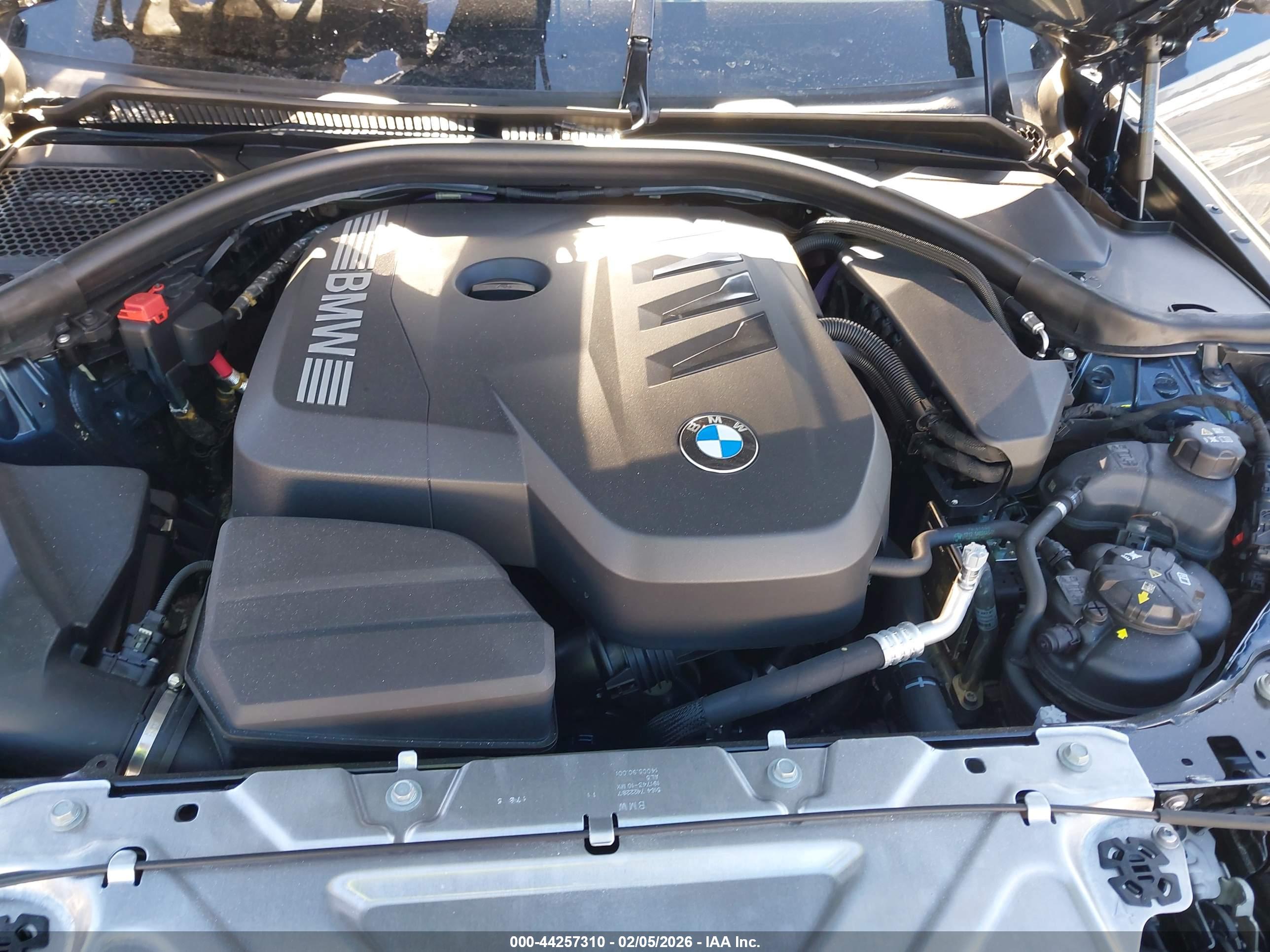 BMW 330I image 10