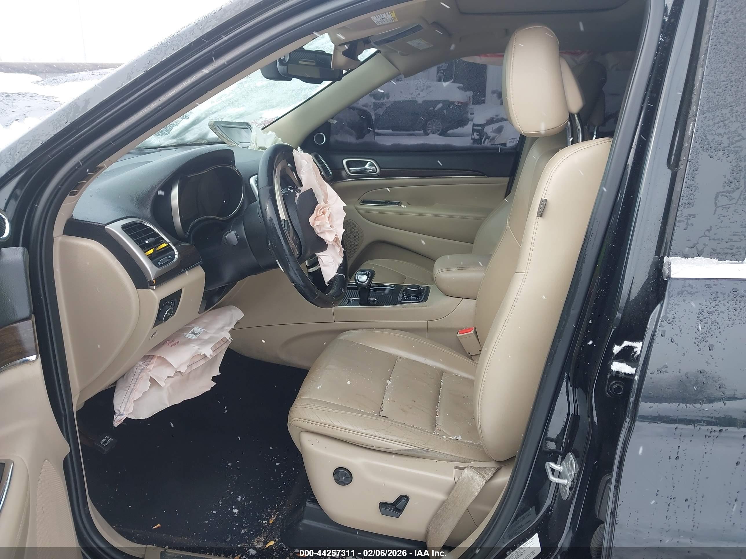 JEEP GRAND image 5