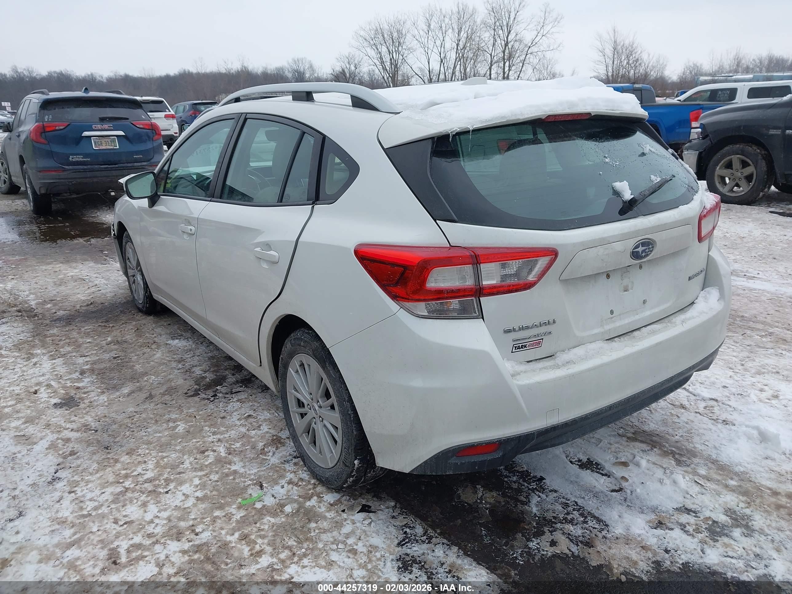 SUBARU IMPREZA image 3