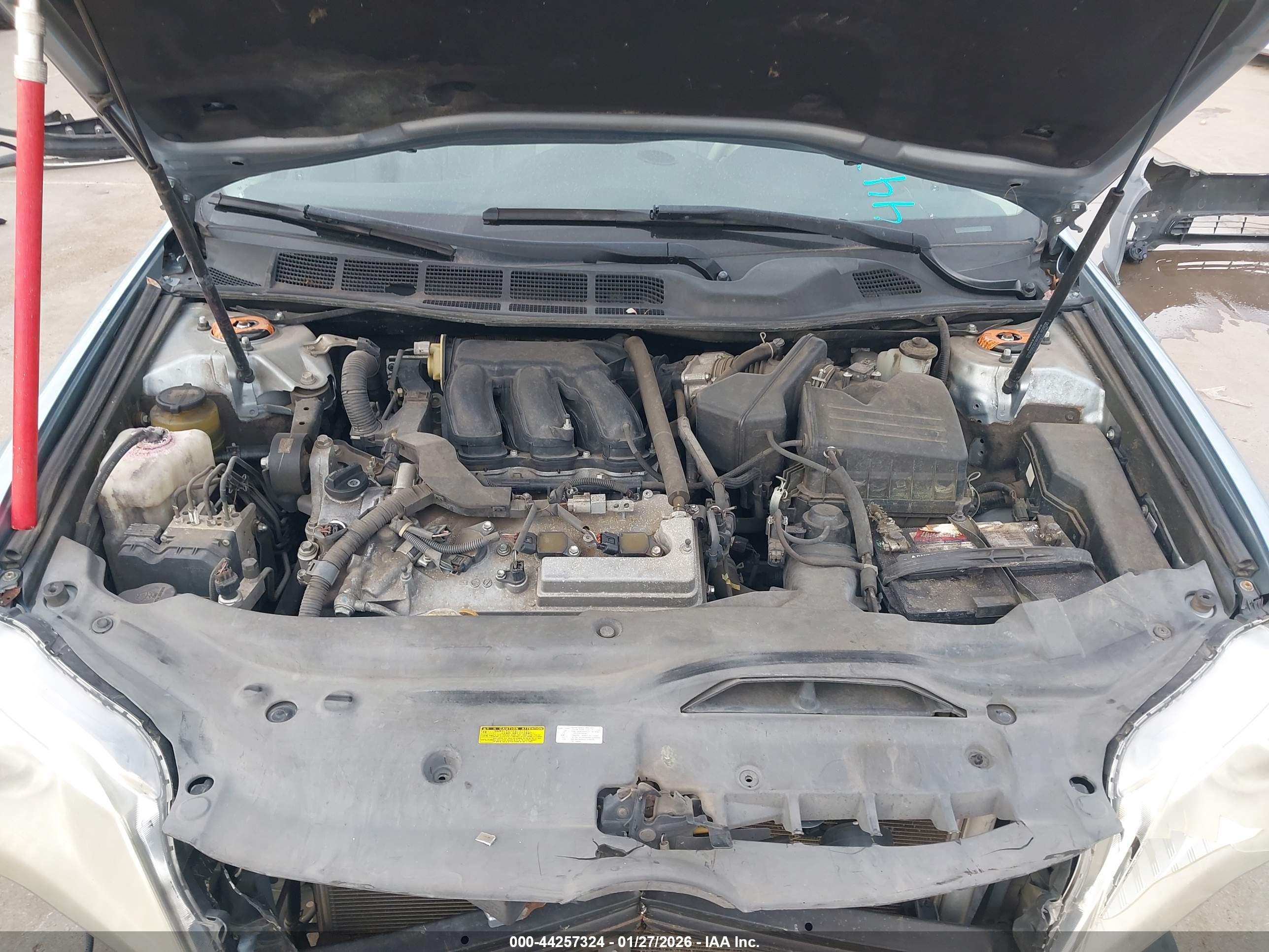 TOYOTA AVALON image 10