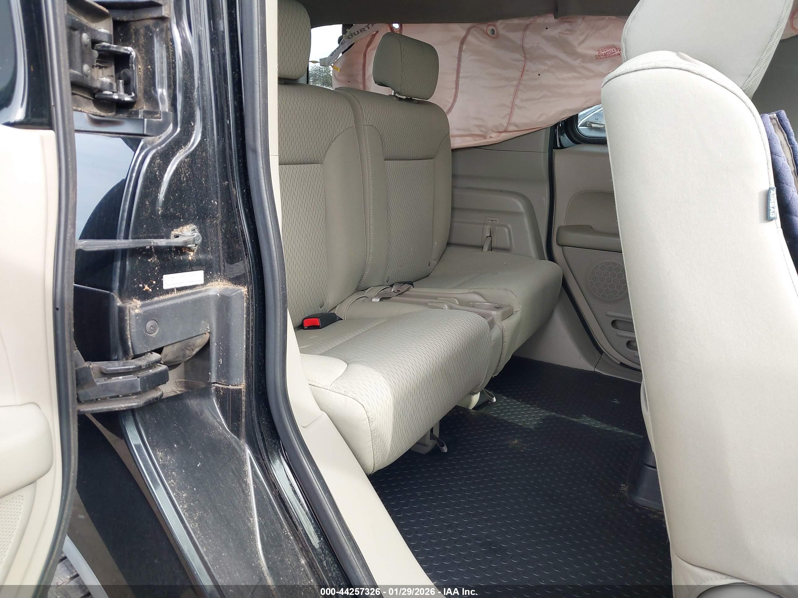 HONDA ELEMENT image 8
