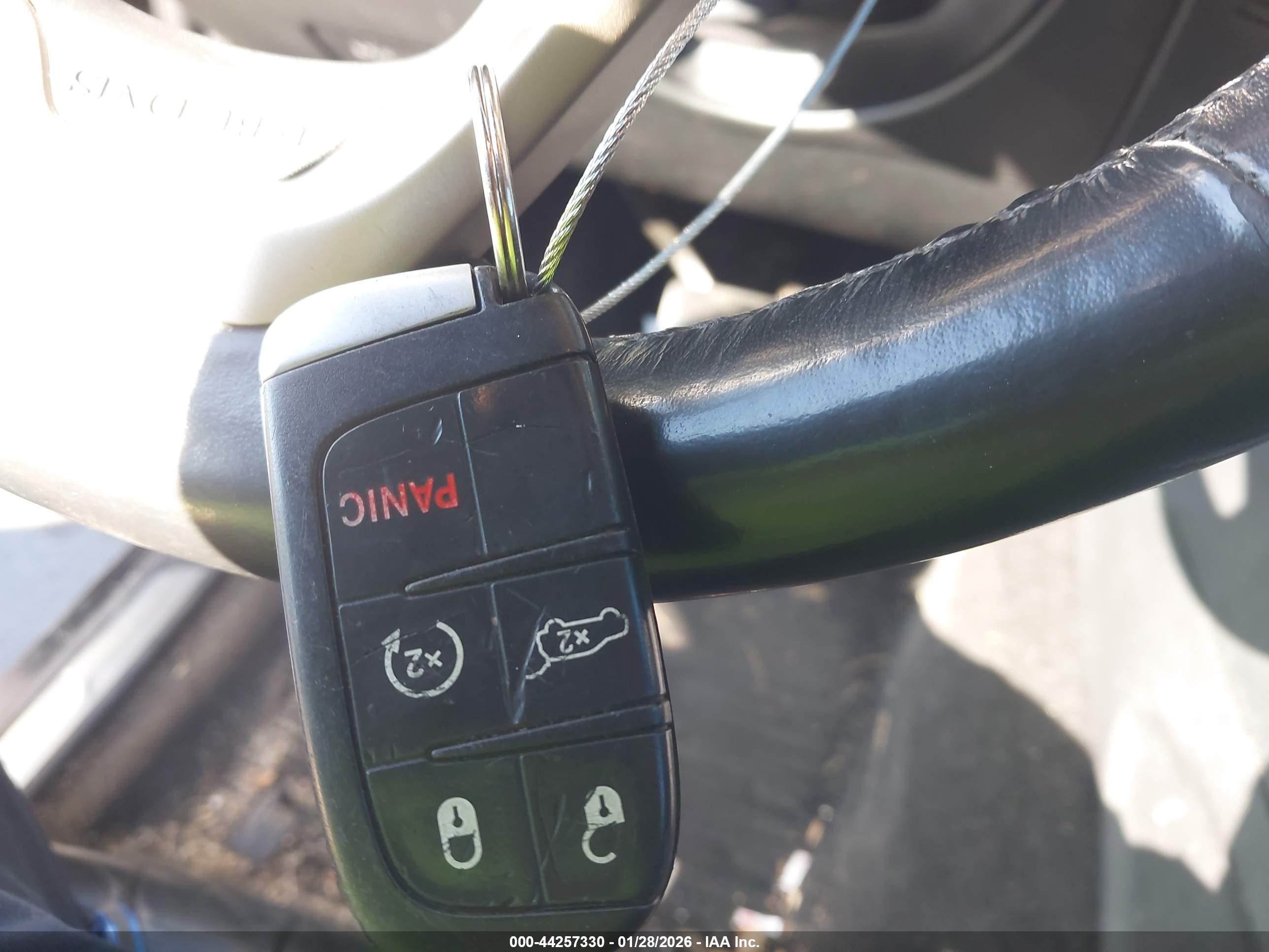 JEEP GRAND image 11