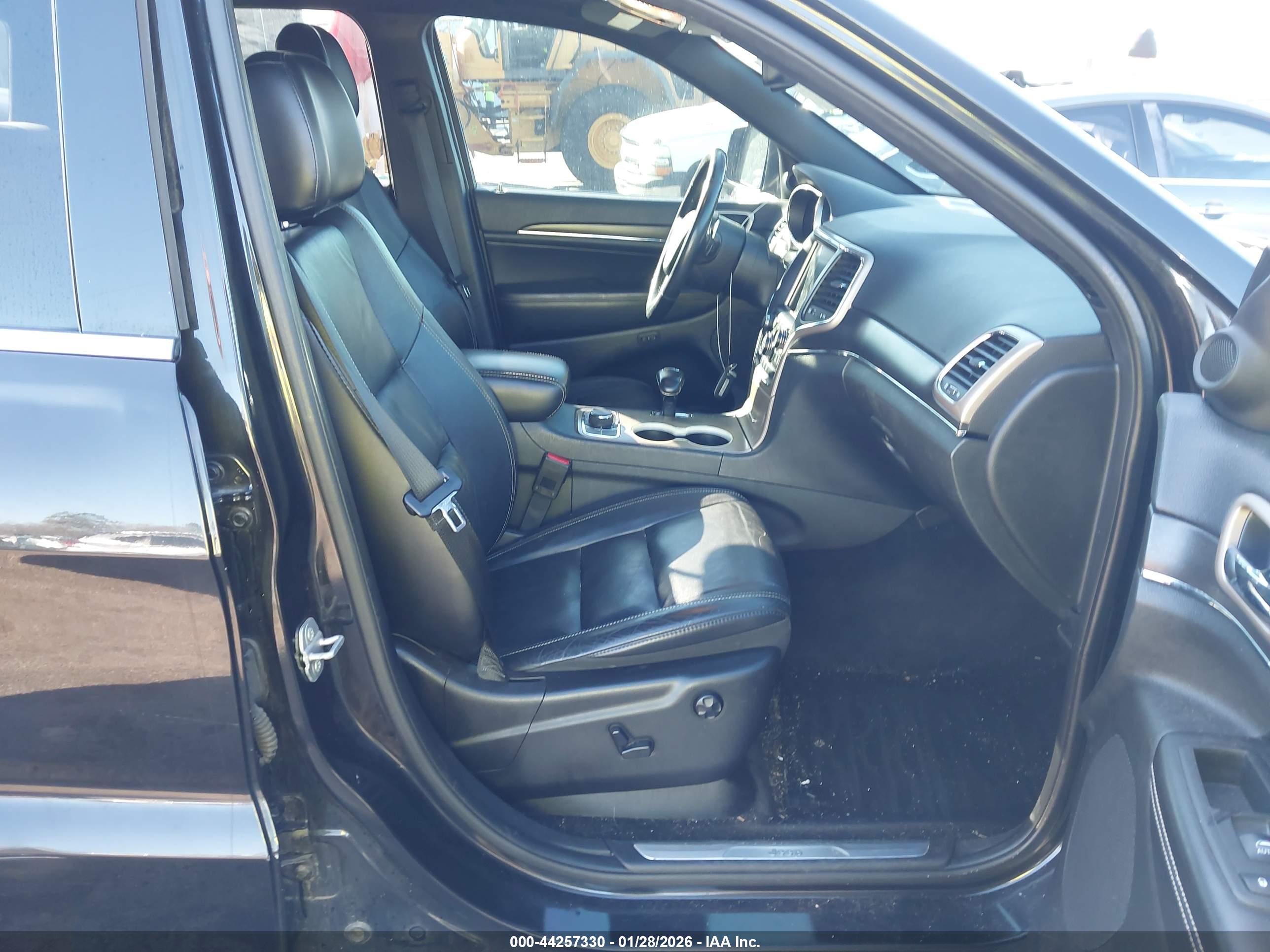 JEEP GRAND image 5