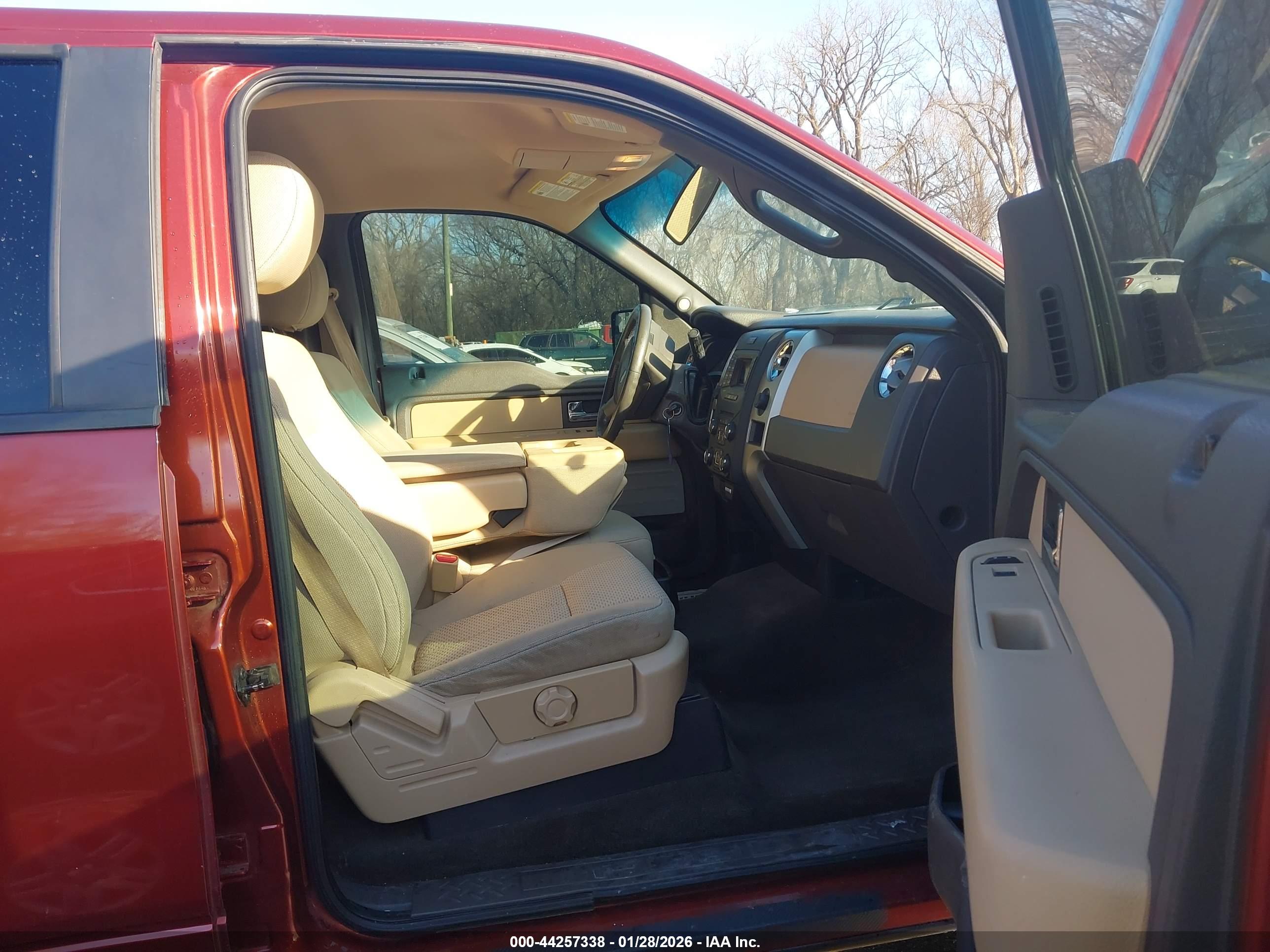 FORD F-150 image 5