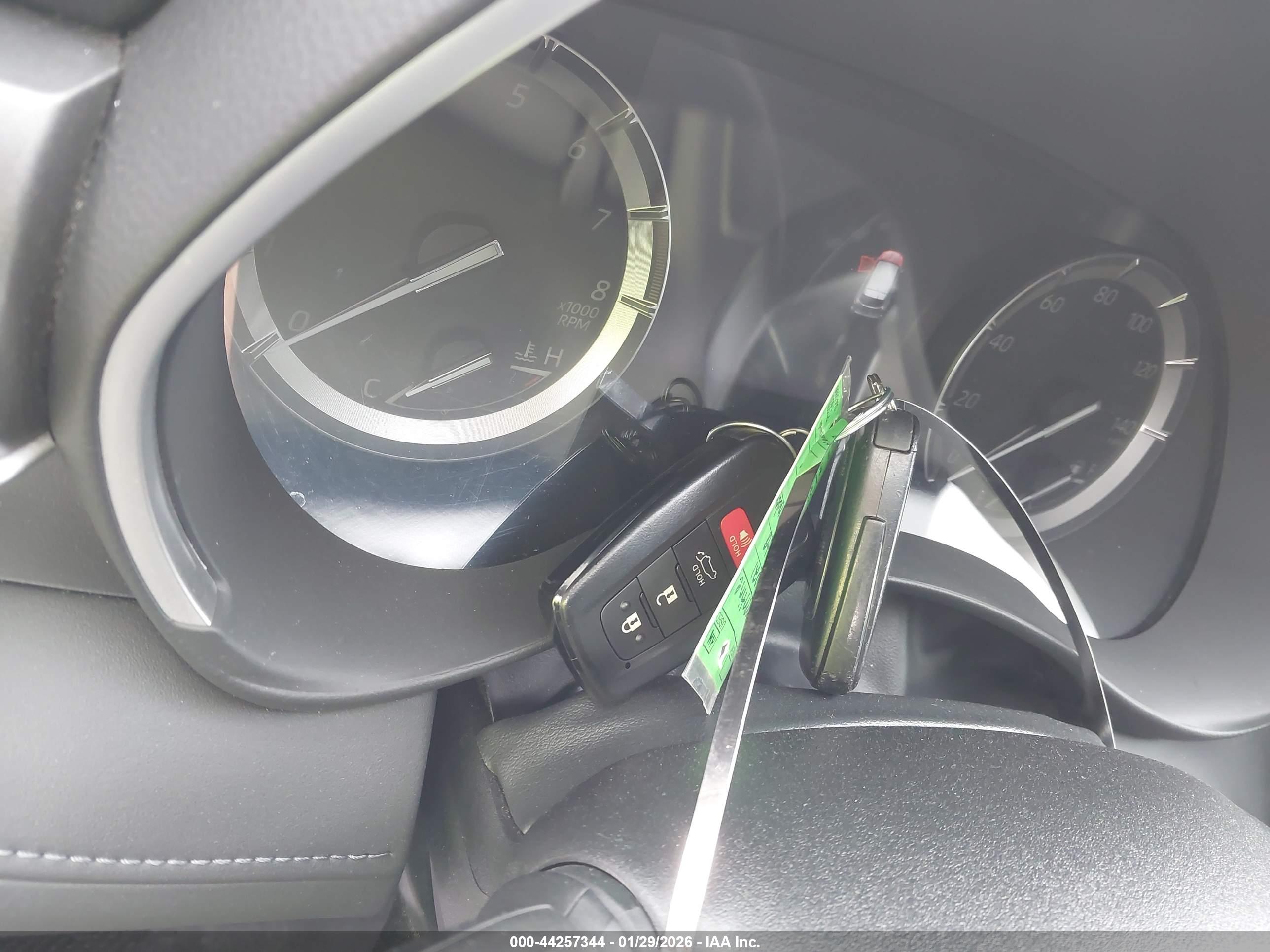 TOYOTA HIGHLANDER image 11