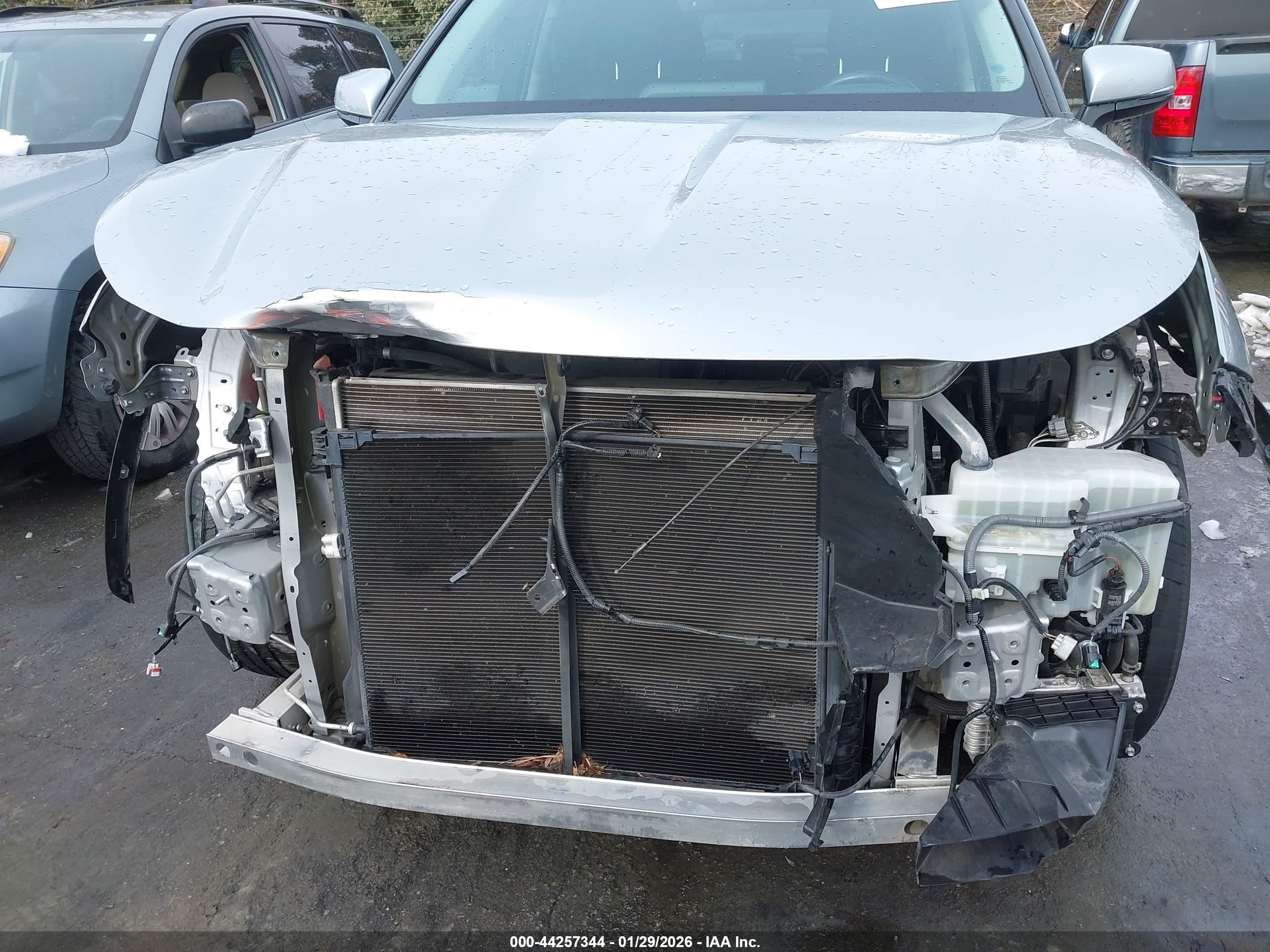 TOYOTA HIGHLANDER image 6