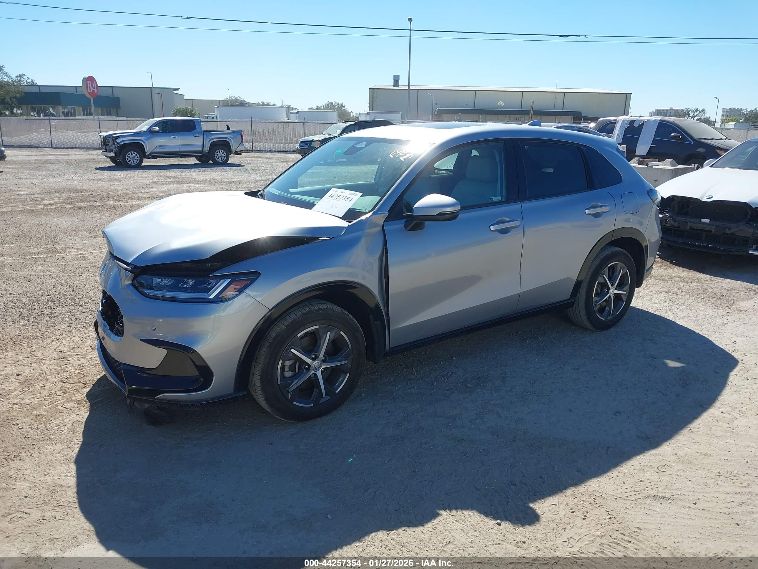 HONDA HR-V image 2
