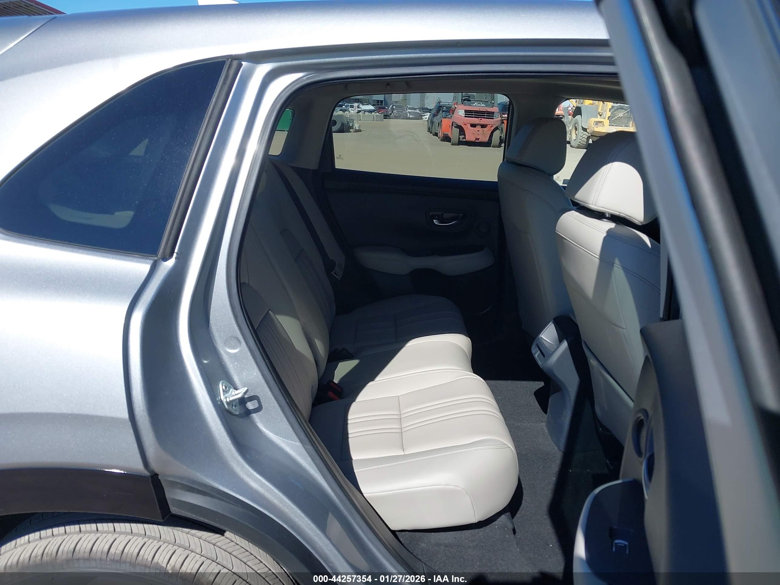 HONDA HR-V image 8