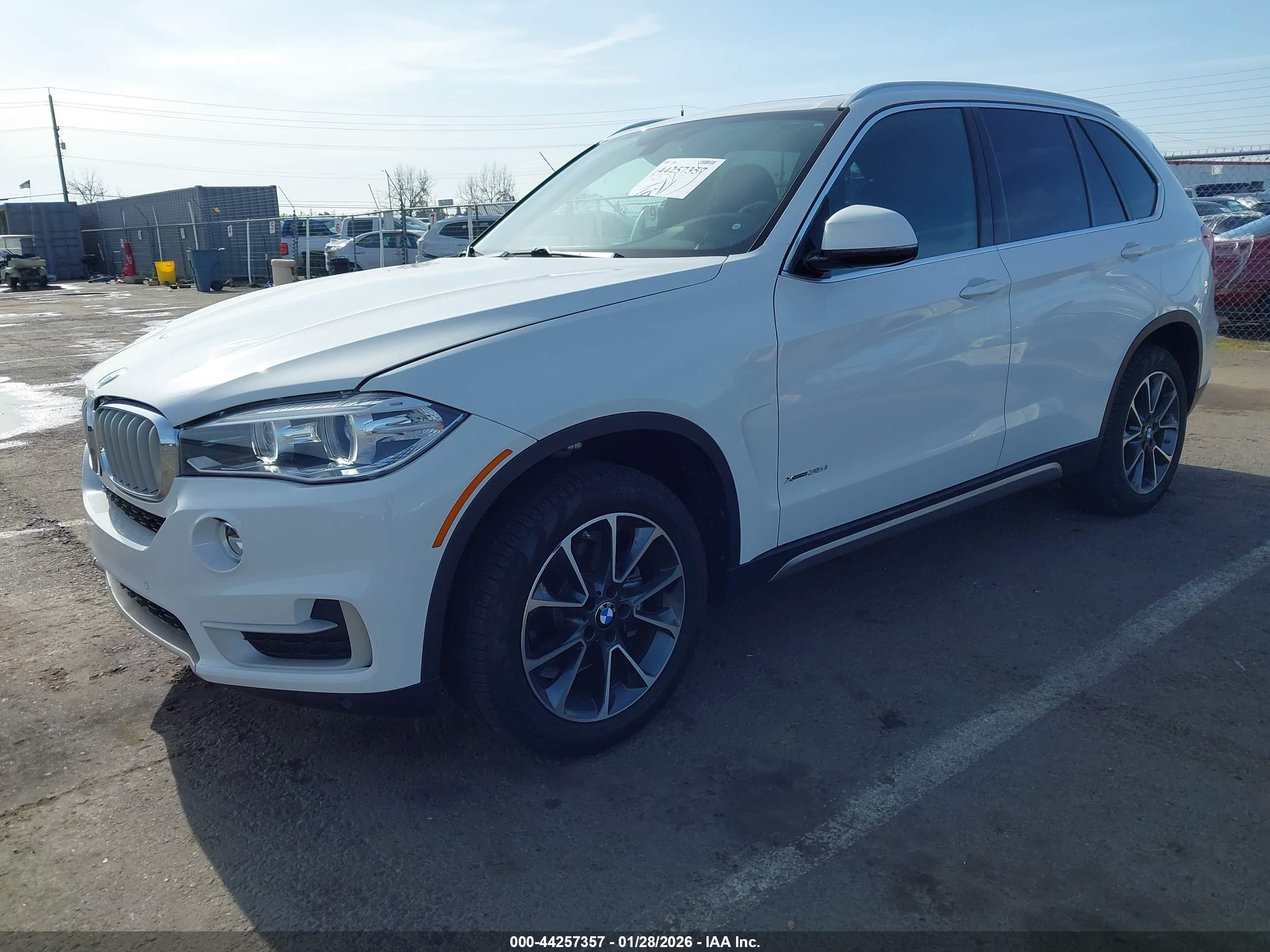 BMW X5 image 2