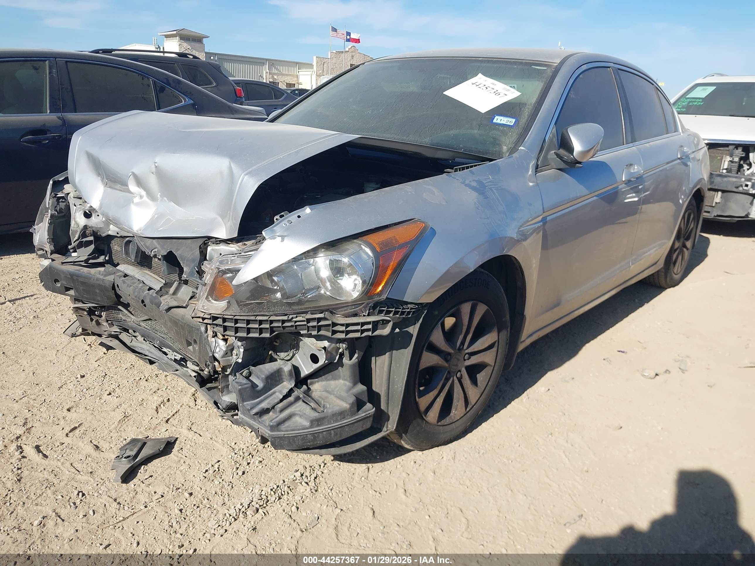 HONDA ACCORD image 2