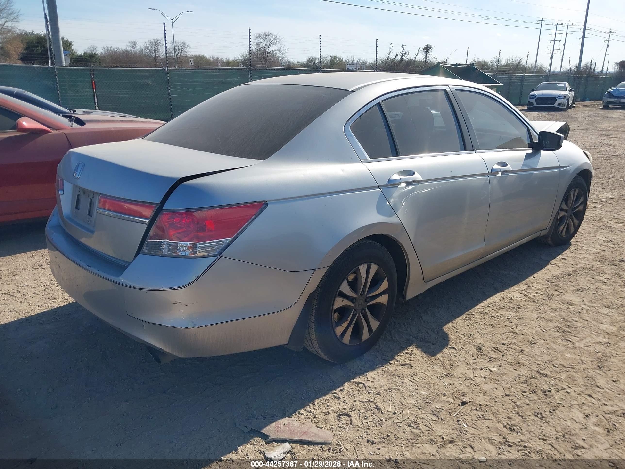 HONDA ACCORD image 4