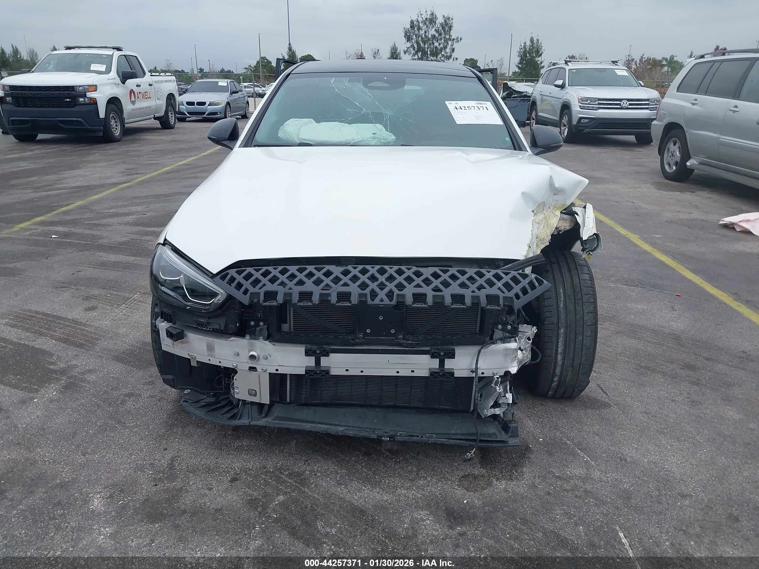 MERCEDES-BENZ C image 6