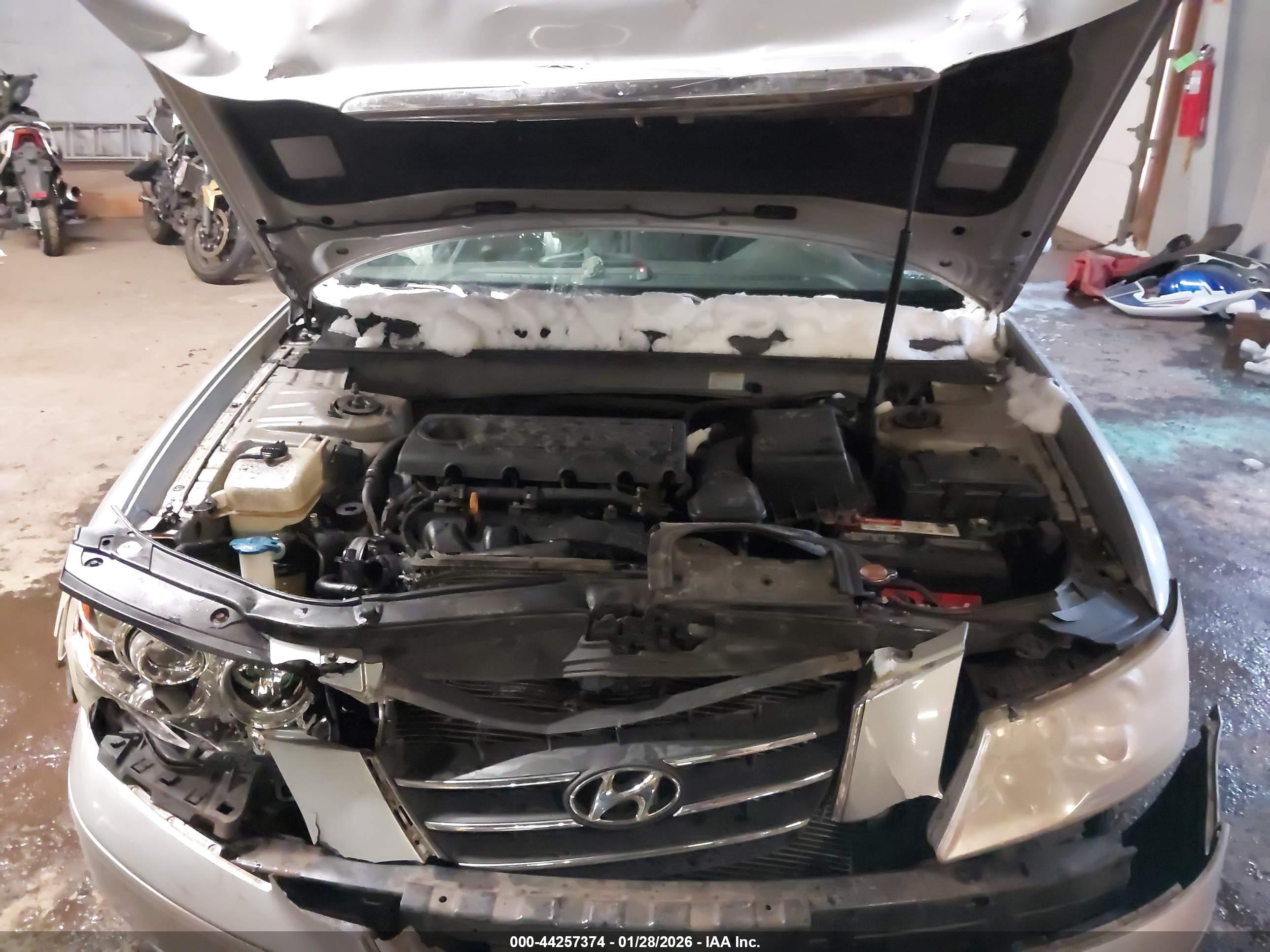 HYUNDAI SONATA image 10