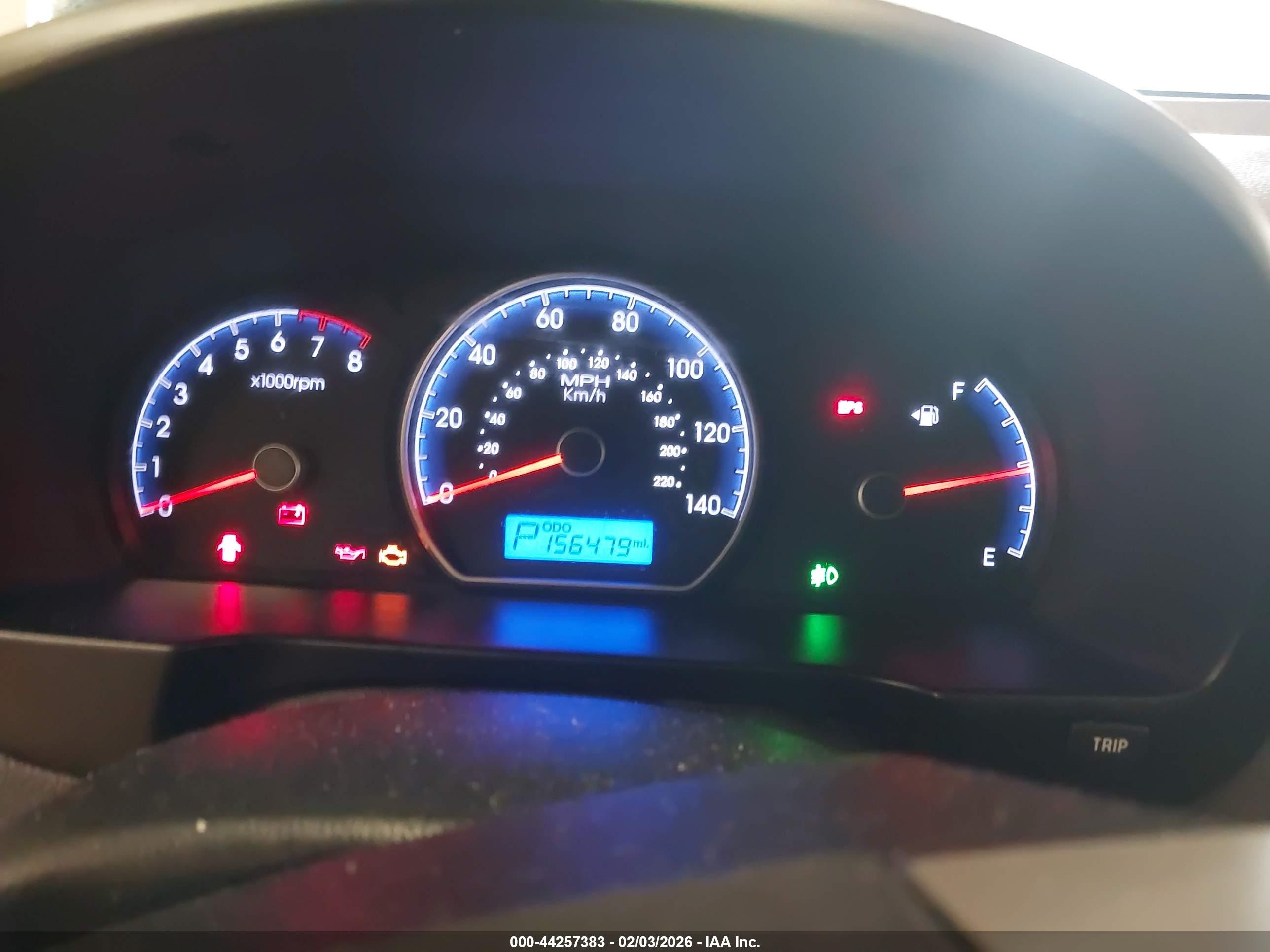 HYUNDAI ELANTRA image 7