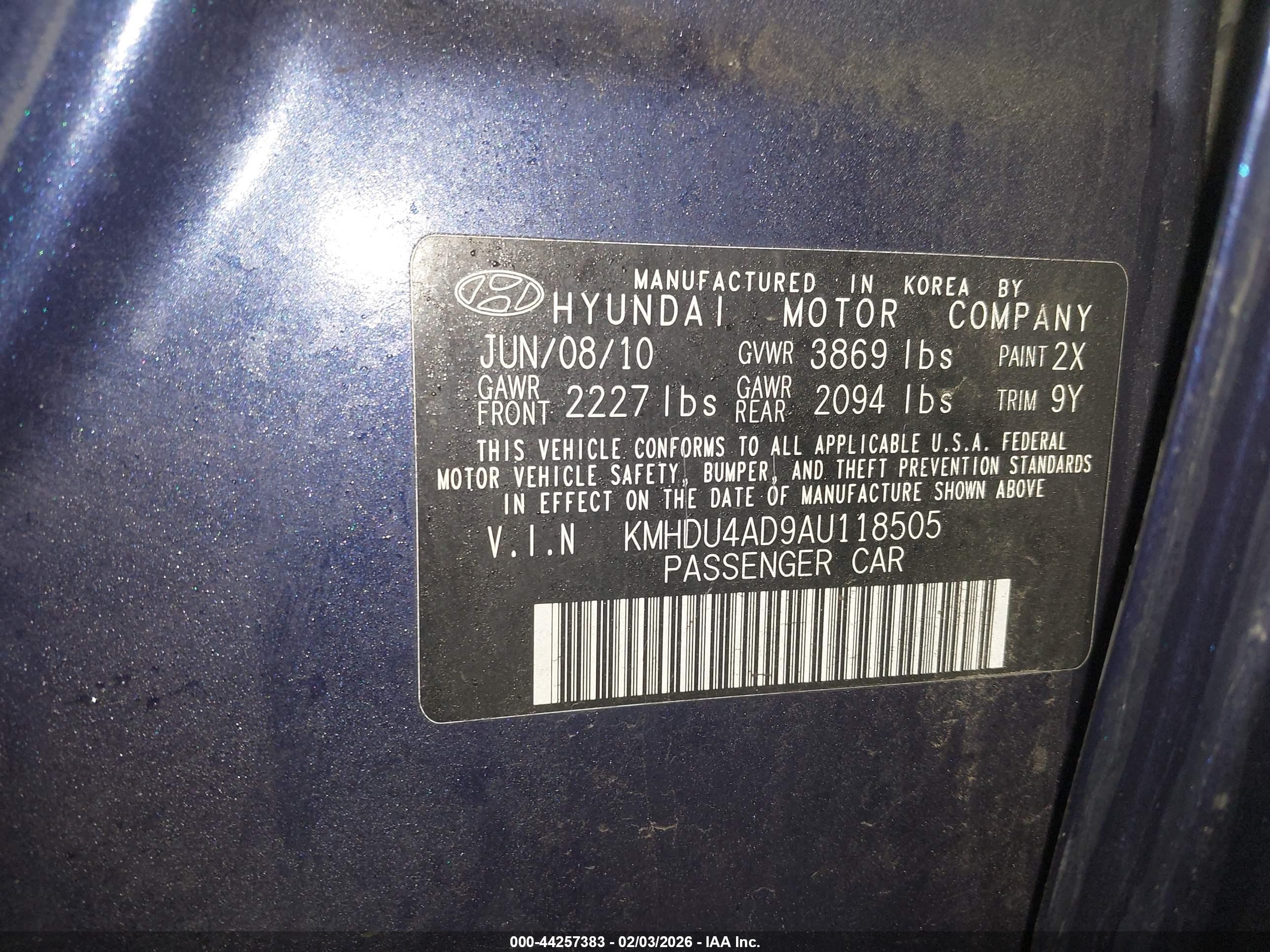 HYUNDAI ELANTRA image 9