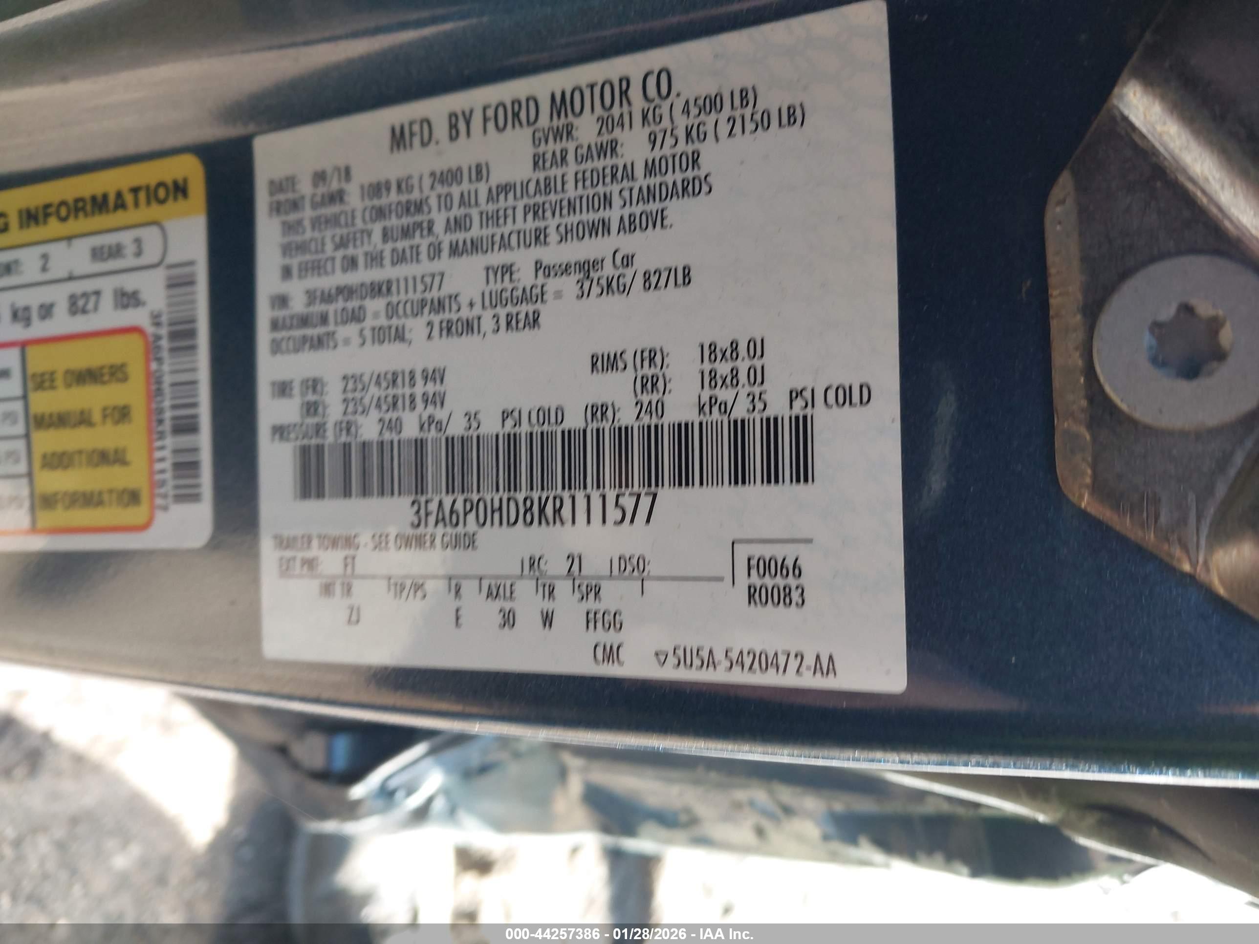 FORD FUSION image 9